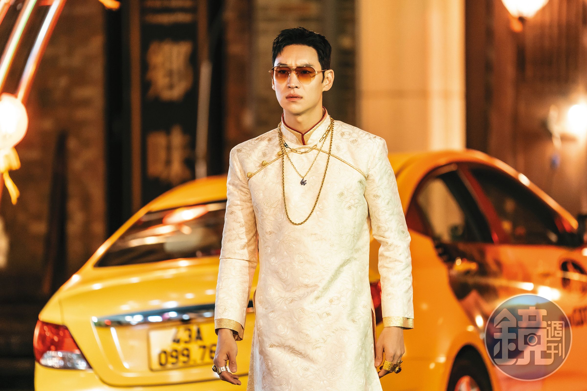 李帝勳遠赴越南拍攝時，還換上當地服飾，該集取材自震撼亞洲的柬埔寨人口販賣事件。（friDay影音提供）