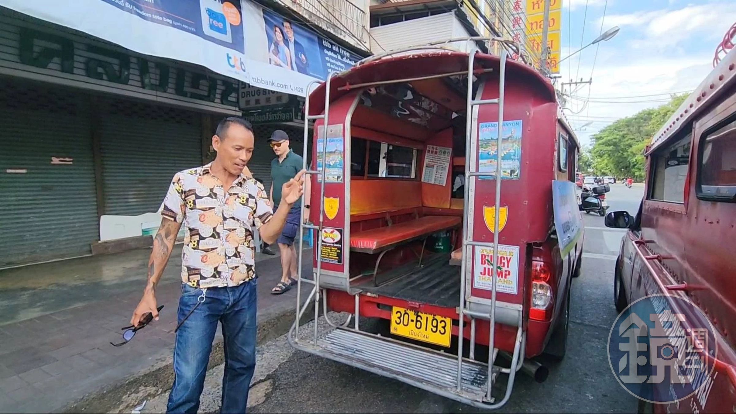 計程車公司說，當時司機也不知道正妹在進行性感拍攝。（翻自komchadluek.net）