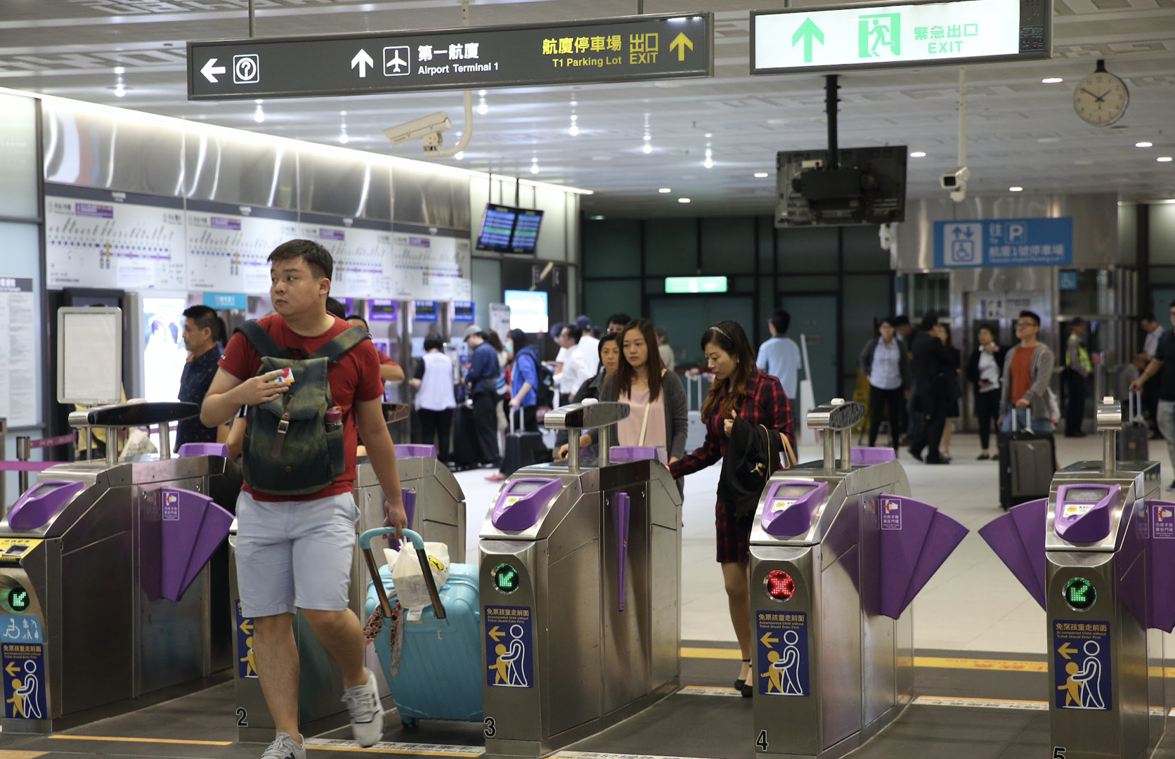 基北北桃1,200公共運輸定期票將於7月1日啟用，桃園機場捷運線增21處專用通道。（資料照）