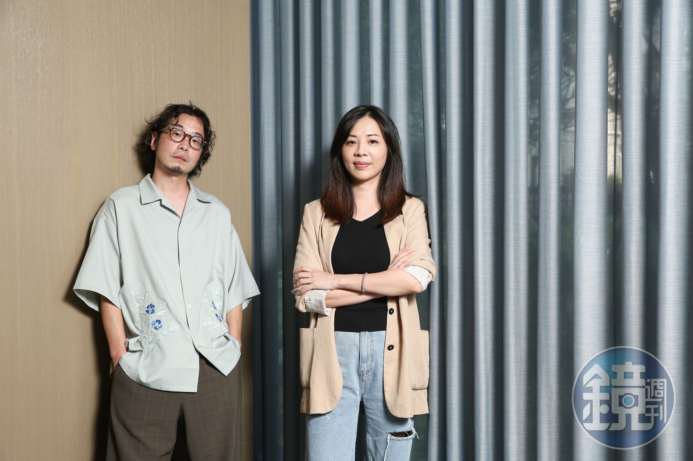 導演許富翔(左)與編劇葉瀞嬬(右),今年各自參與W劇場兩部系列作品。