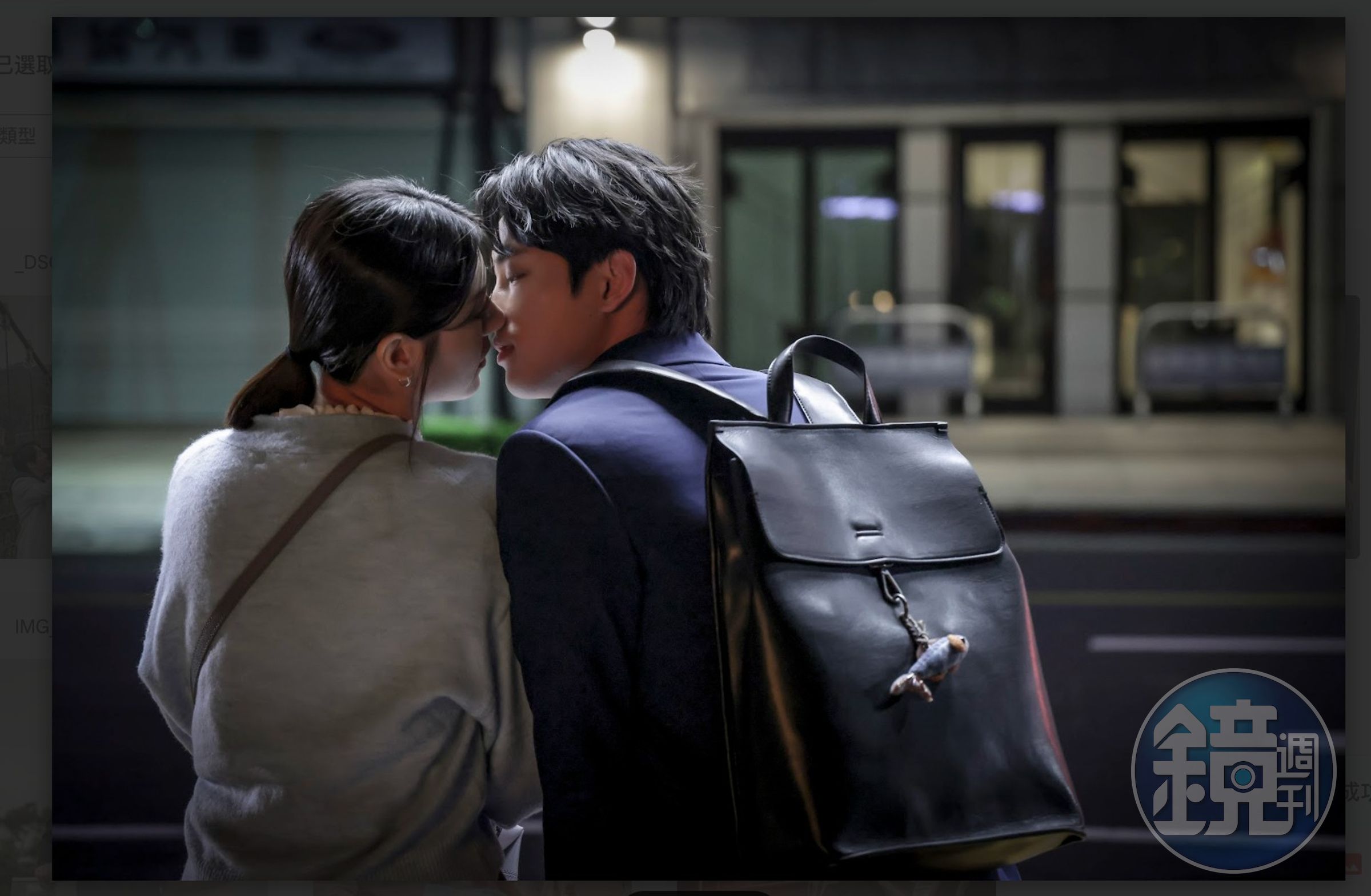郭雪芙(左)與范少勳(右)主演的《因為你如此耀眼》,上週重播時擠進無線台80名榜單。(時創影業提供)
