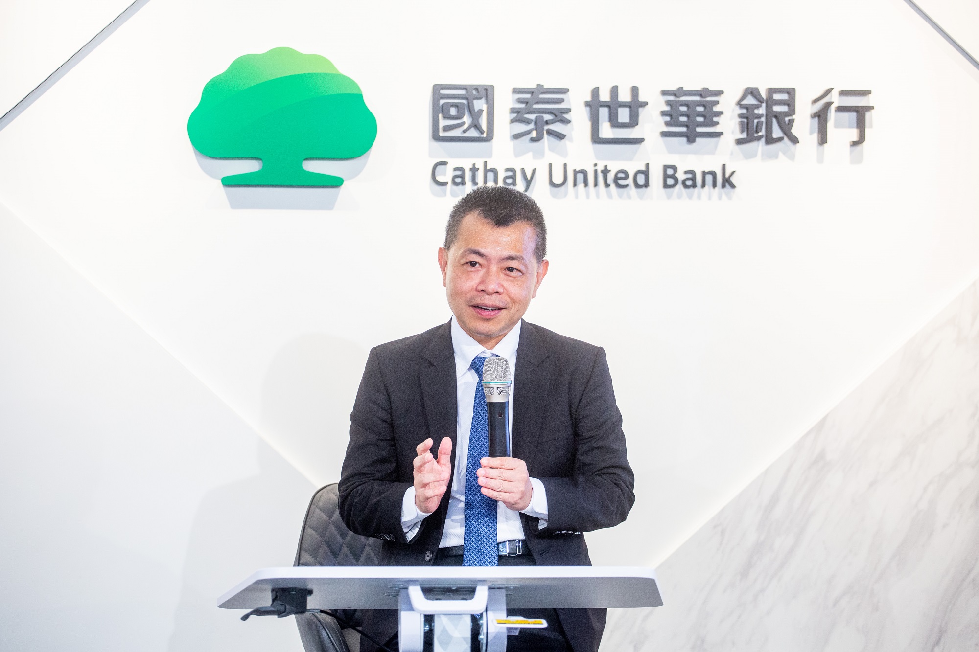 國泰世華銀行首席經濟學家林啟超看好下半年G7股外溢效果，逢拉回都是好買點。（國泰世華銀行提供）