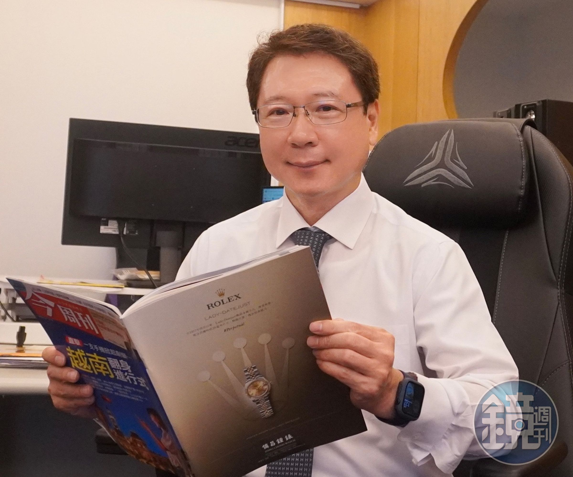 財經名嘴阮慕驊也陷入METOO風暴。(翻攝自阮慕驊臉書)