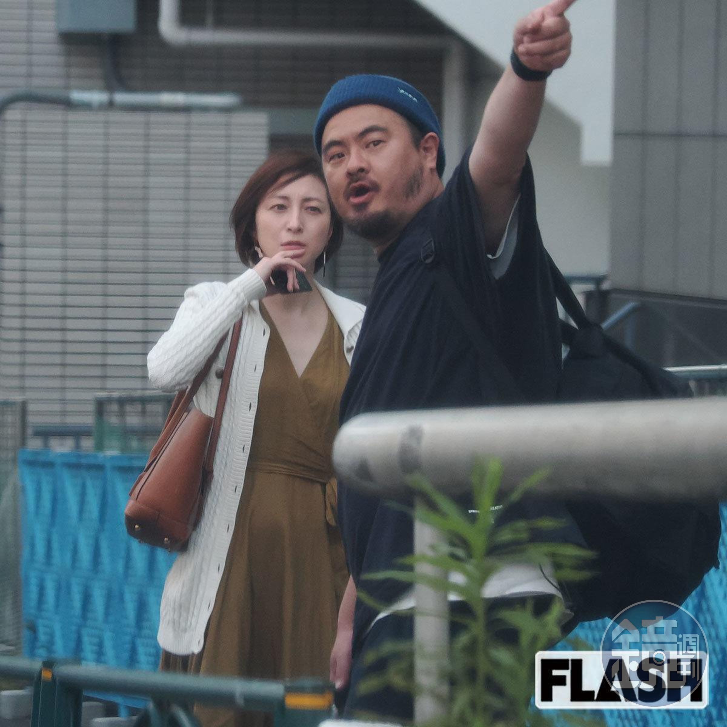 廣末涼子（左）與名廚鳥羽周作（右）雙方認了不倫。（翻攝自《FLASH》週刊）