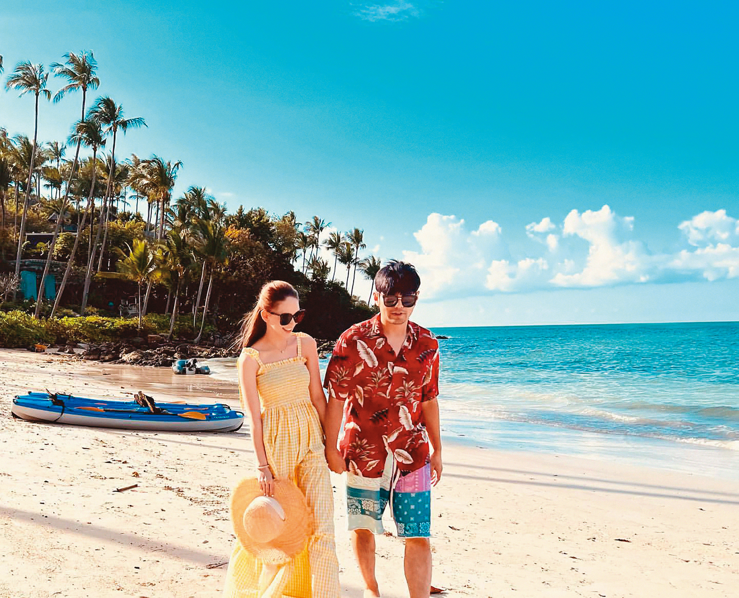 周杰倫（右）和昆凌（左）夫婦將把大女兒送到布里斯本念女子小學。（翻攝自昆凌IG）