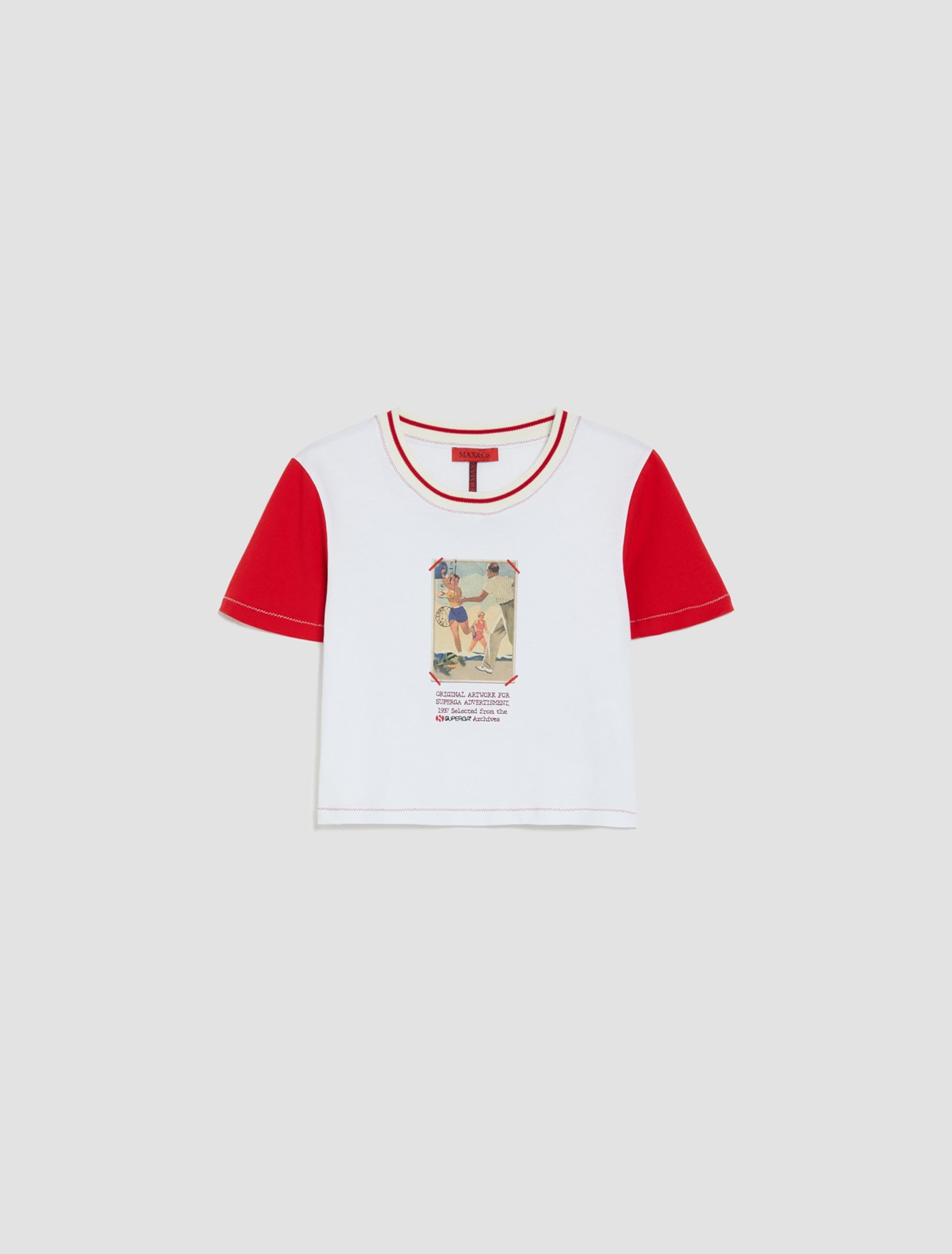 MAX&Co.短版撞色拼接T-shirt。NT$5,700(麥絲瑪拉提供)