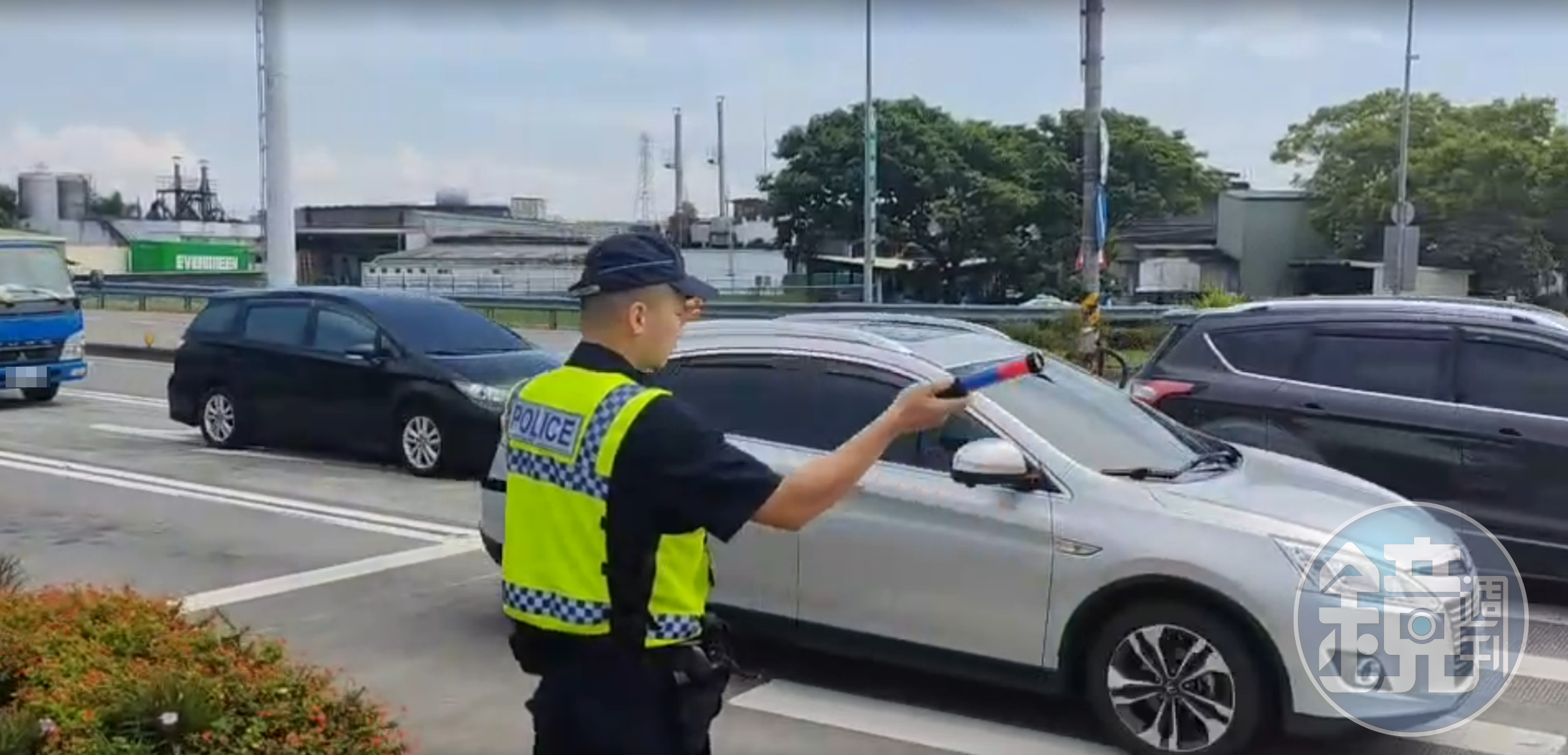 蘇澳交流道車流量大。（翻攝畫面）