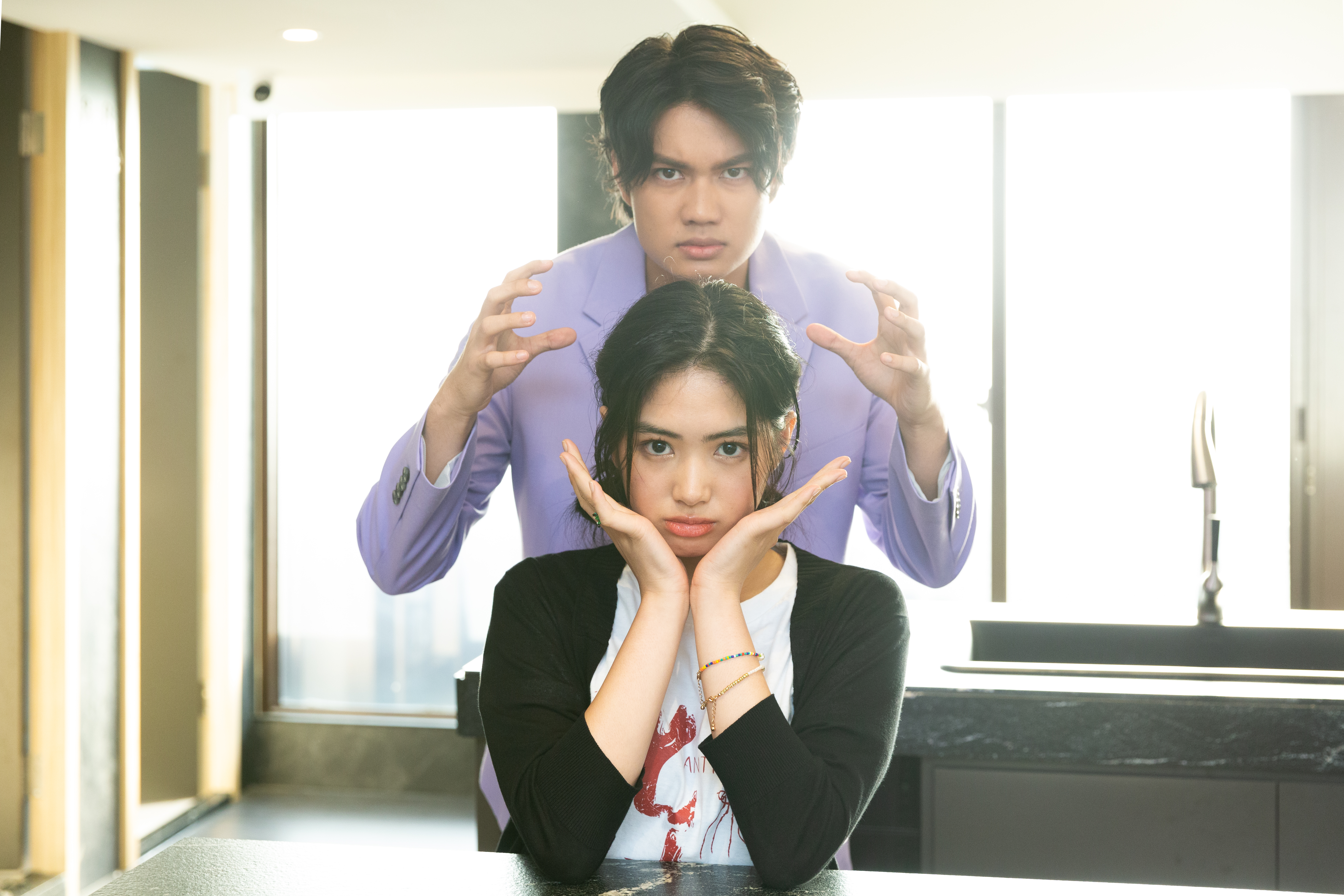 劉子銓與雷嘉汭訪問途中不停互相吐槽，當劉子銓表示幫妹妹換尿布、洗澡都沒問題，雷嘉汭突然問：「會洗到幾歲？」