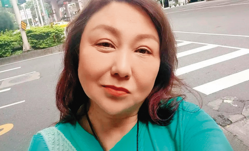 鄭怡在民生社區開水餃店,曾登上美食節目。(翻攝自鄭怡臉書)
