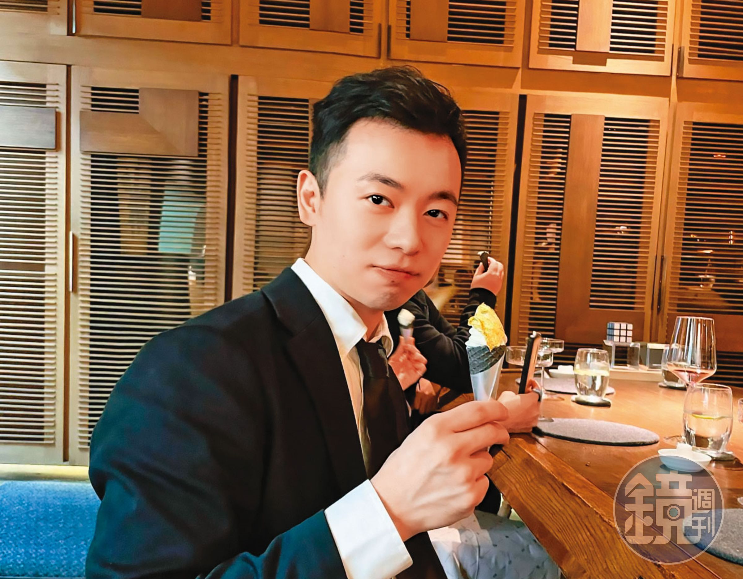 知名旅遊部落客高睿騰陷入假學歷風暴。（翻攝高睿騰臉書）