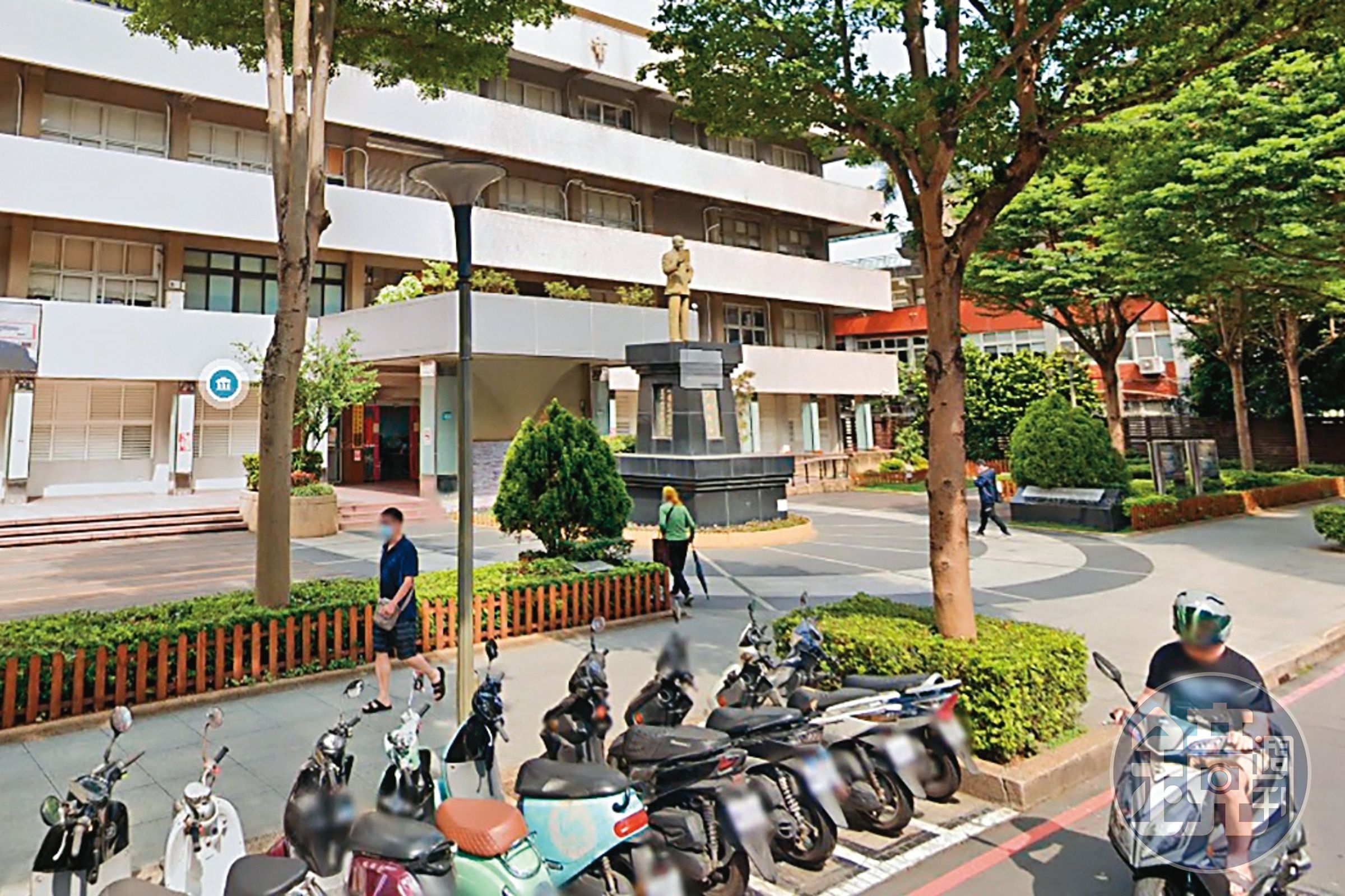 據悉，藍正龍與周幼婷當天是騎到離家不遠的新北市永和行政園區辦離婚手續。（翻攝自Google Map）