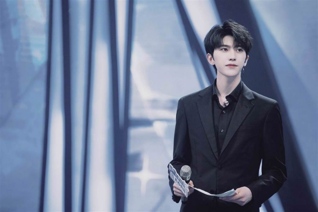 蔡徐坤被大陸狗仔爆料曾與一名女子發生性關係，並要求墮胎。（翻攝自微博）