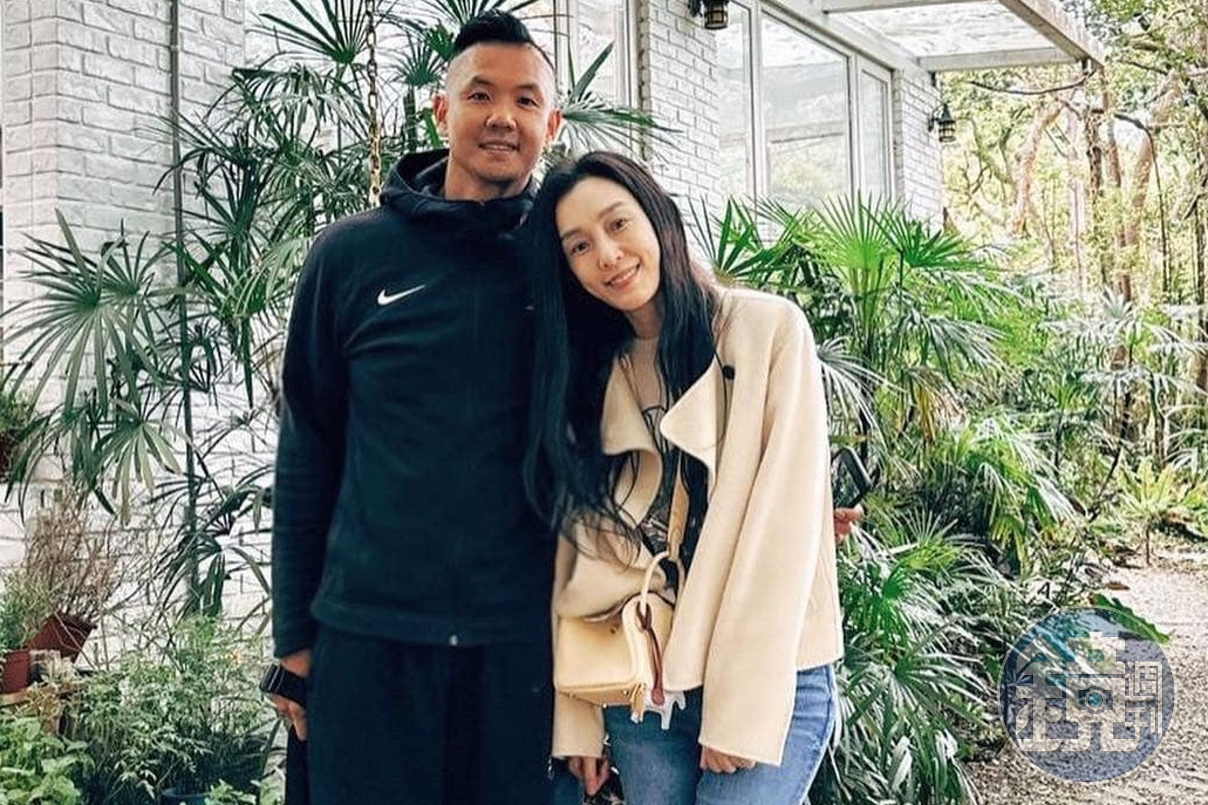 黑人曾經自承性欲很強，會向上帝請假跟范范「不守貞」；不久前才感慨自己聯盟下的球星出事，但是如今有火上身。（翻攝臉書）