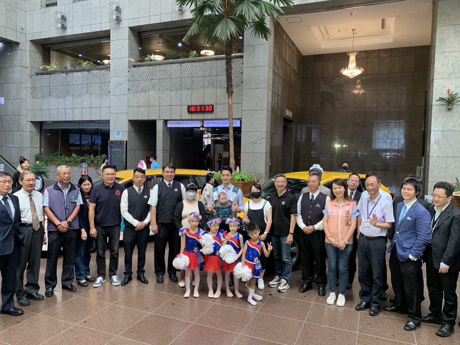 好孕2U專車補助總額為全國最高,媽媽們從產檢到預產期後6個月內都可使用。(台北市政府提供)
