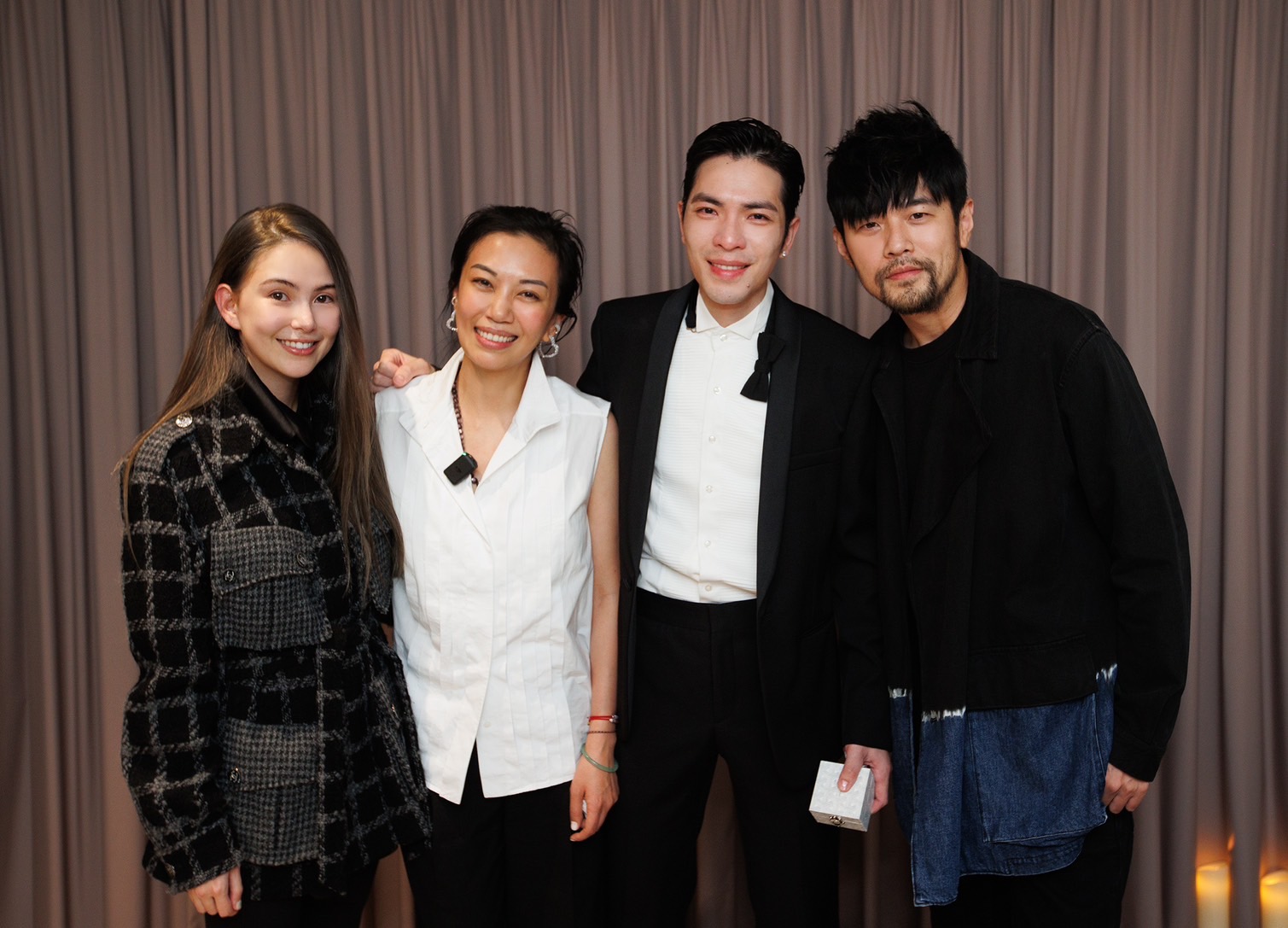 周杰倫與昆凌也目睹了求婚過程。（喜鵲提供）