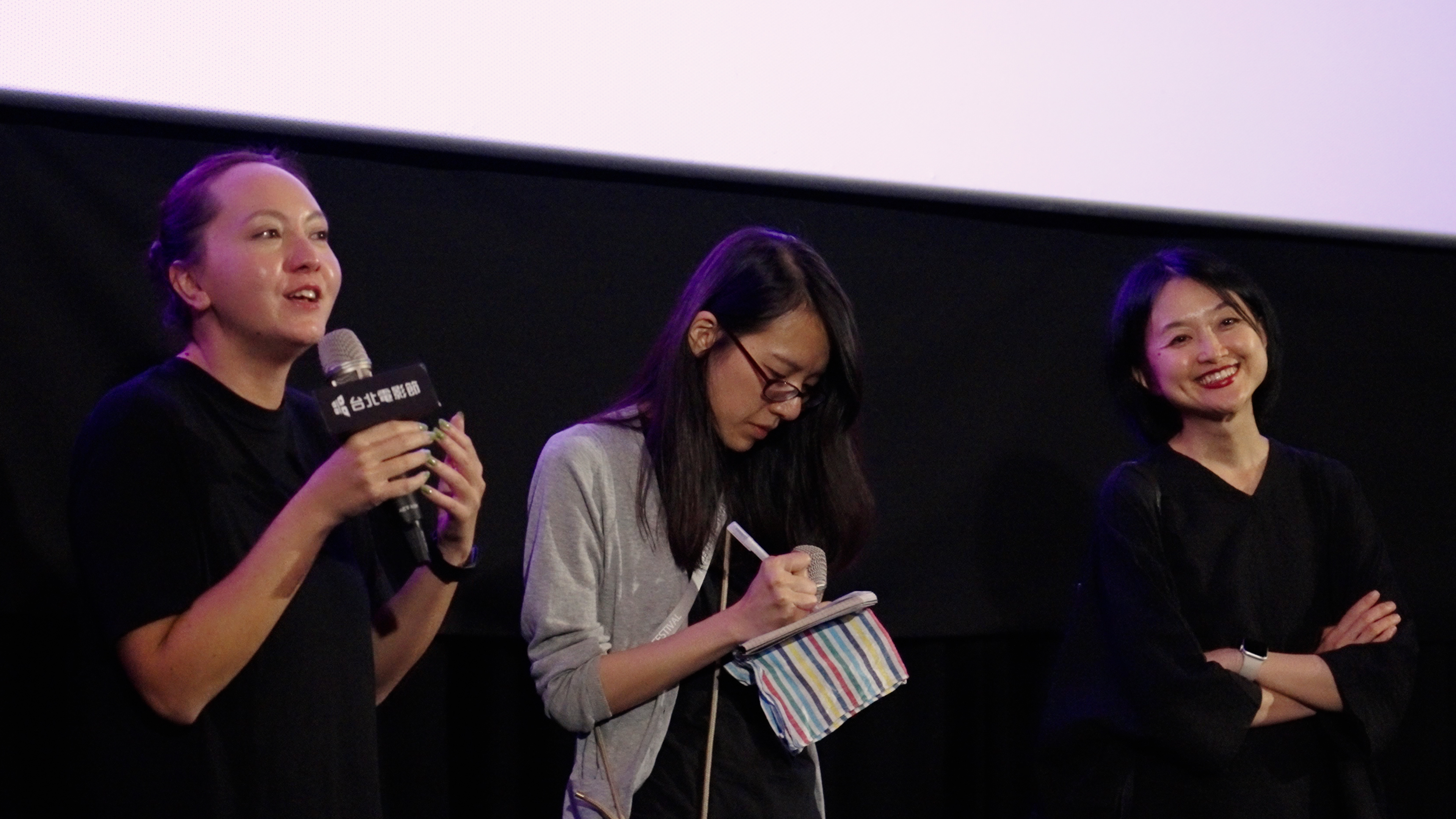 馬來西亞導演余修善（左）和製片傅慧齡（右）出席映後座談。（台北電影節提供）