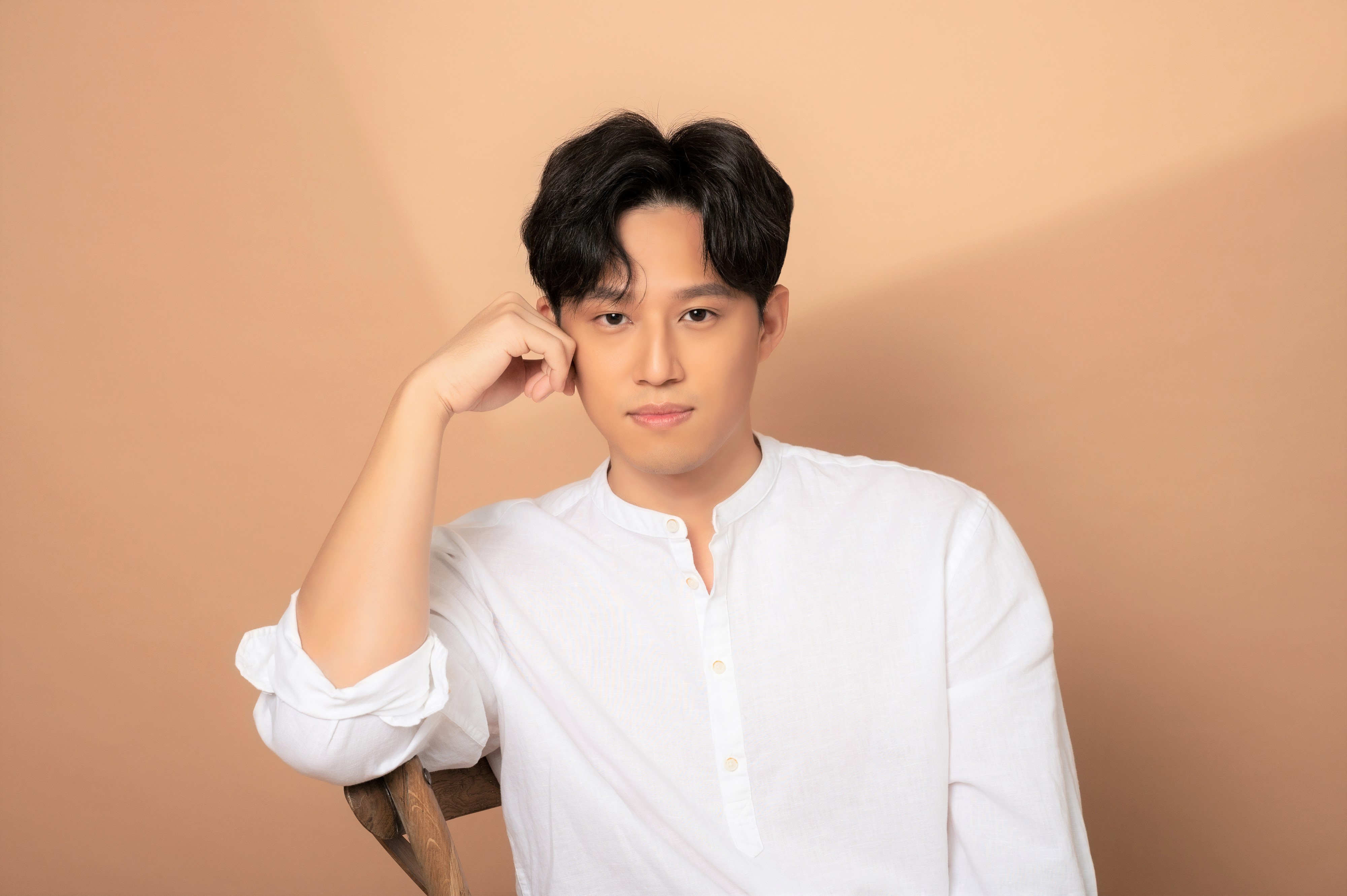  徐新洋花心力備戰《全明星辯論會》。（艾迪昇傳播提供）