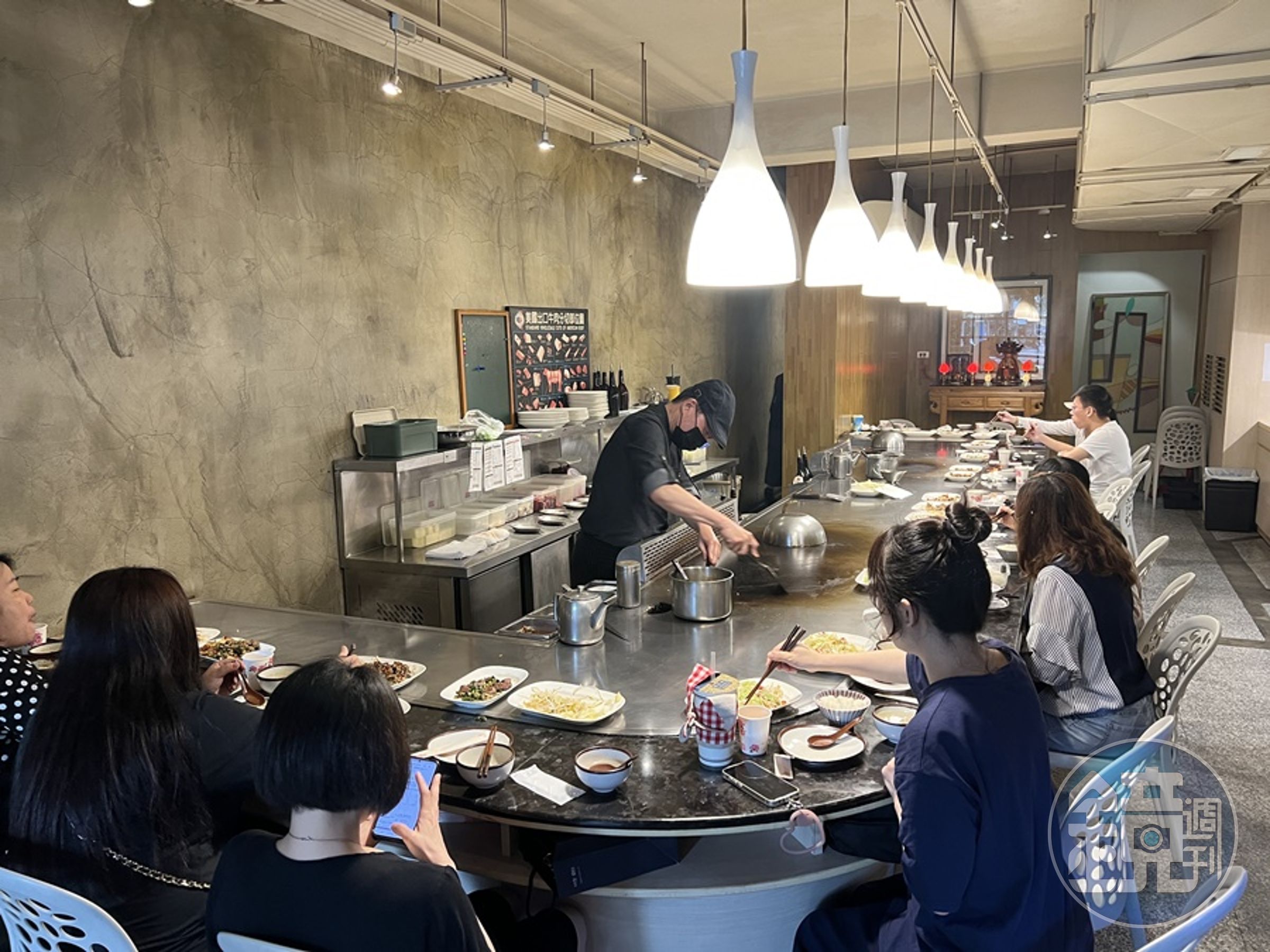 雖然是36年的老店,但葫蘆小郭經過重新裝潢,用餐環境舒適許多。
