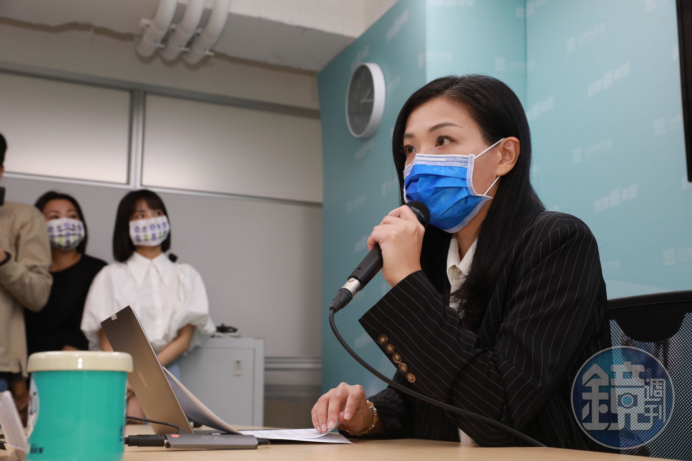 新竹市長高虹安的一名幕僚2019遭爆性騷反提侵害名譽訴訟,不過近日敗訴,竹市府也做出回應。(本刊資料照)