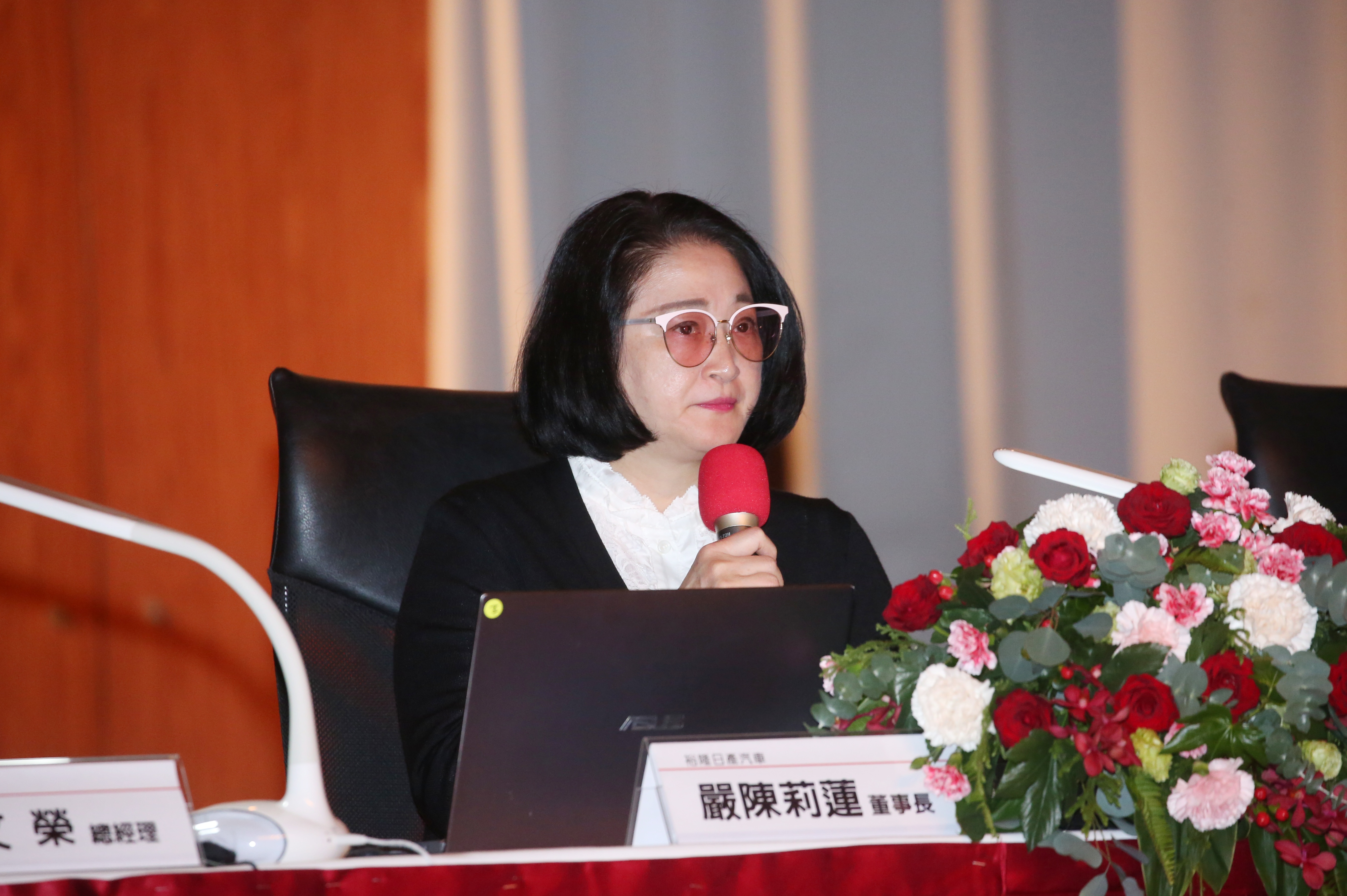 裕日車今舉行股東會，每股配7.22股利。圖為董事長嚴陳莉蓮。
