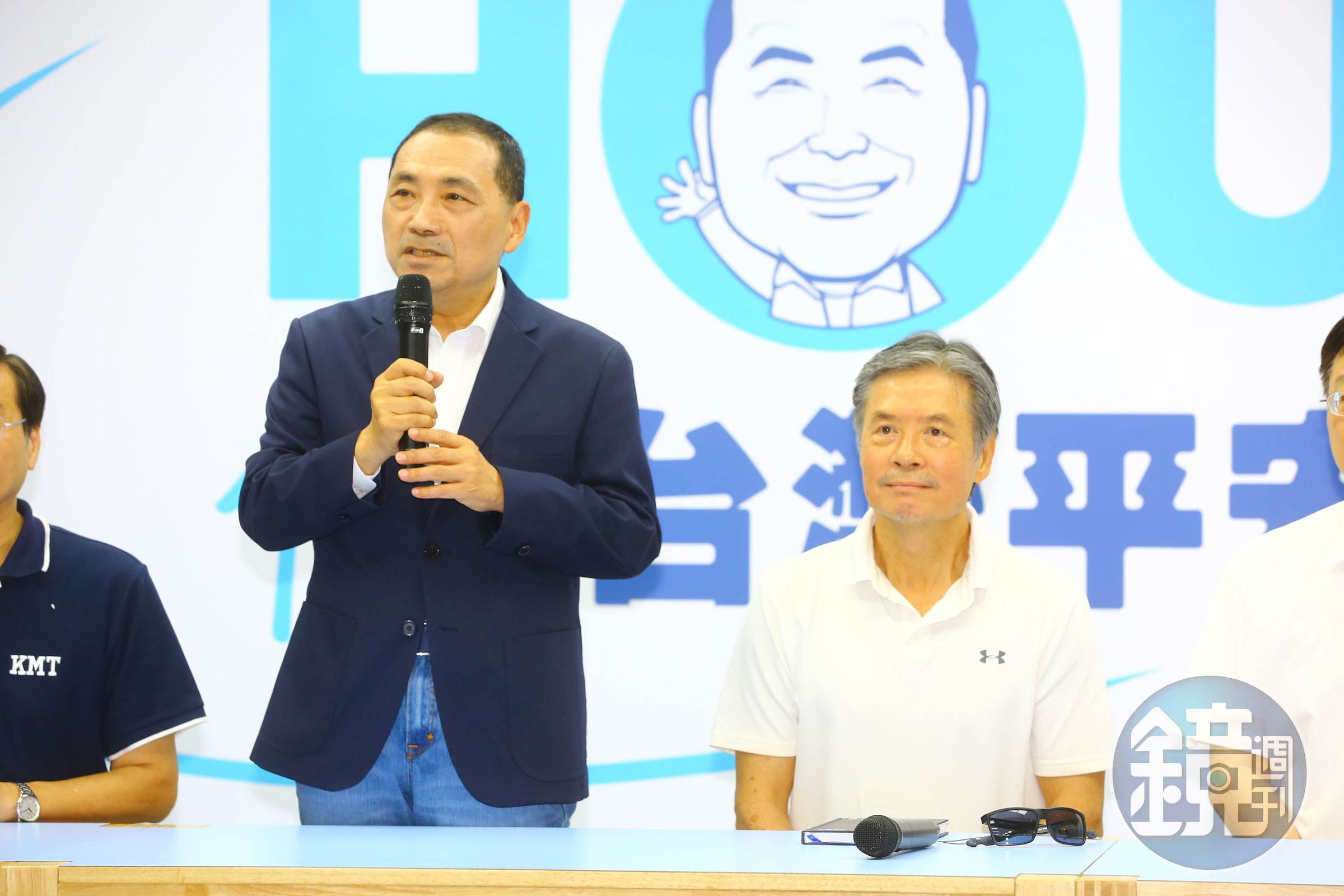 侯友宜找來前國安會祕書長金溥聰擔任競選辦公室執行長，企圖扭轉選情。