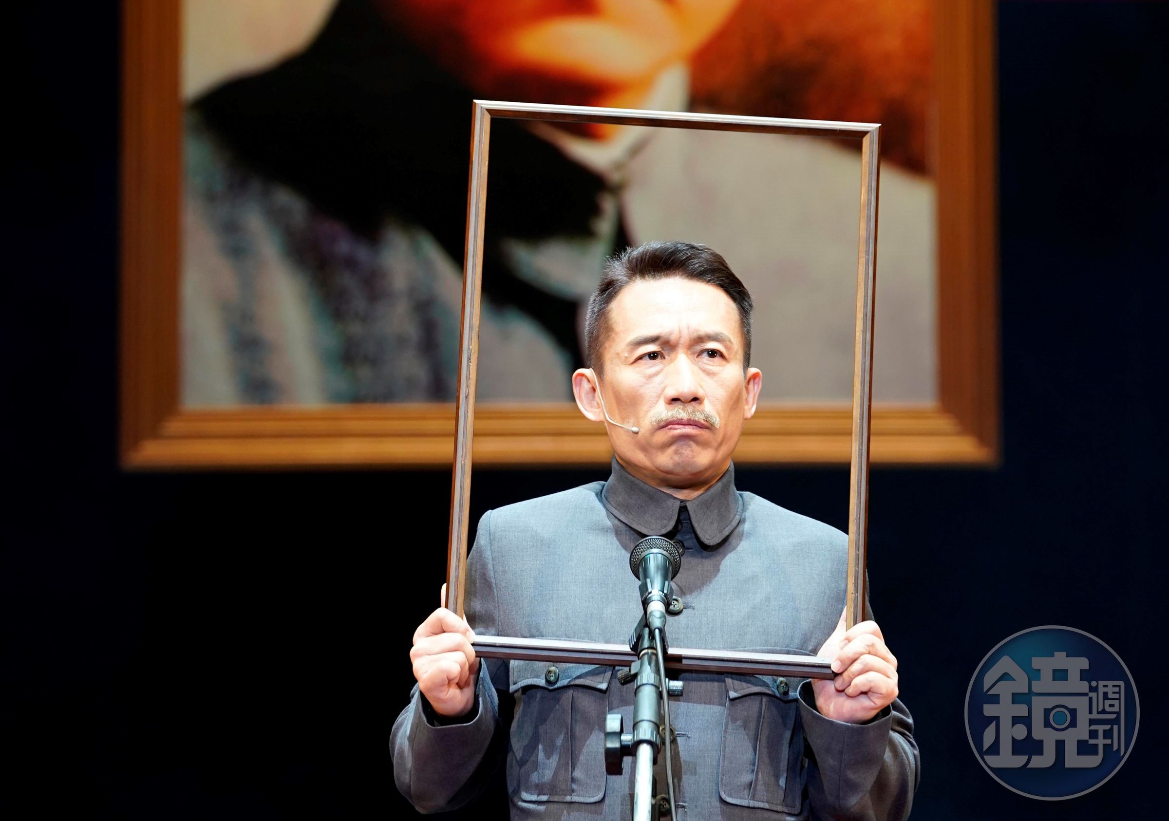 郭子乾開場國父扮相吸睛,這次加演也將有總統大選候選人的模仿。(全民大劇團提供)