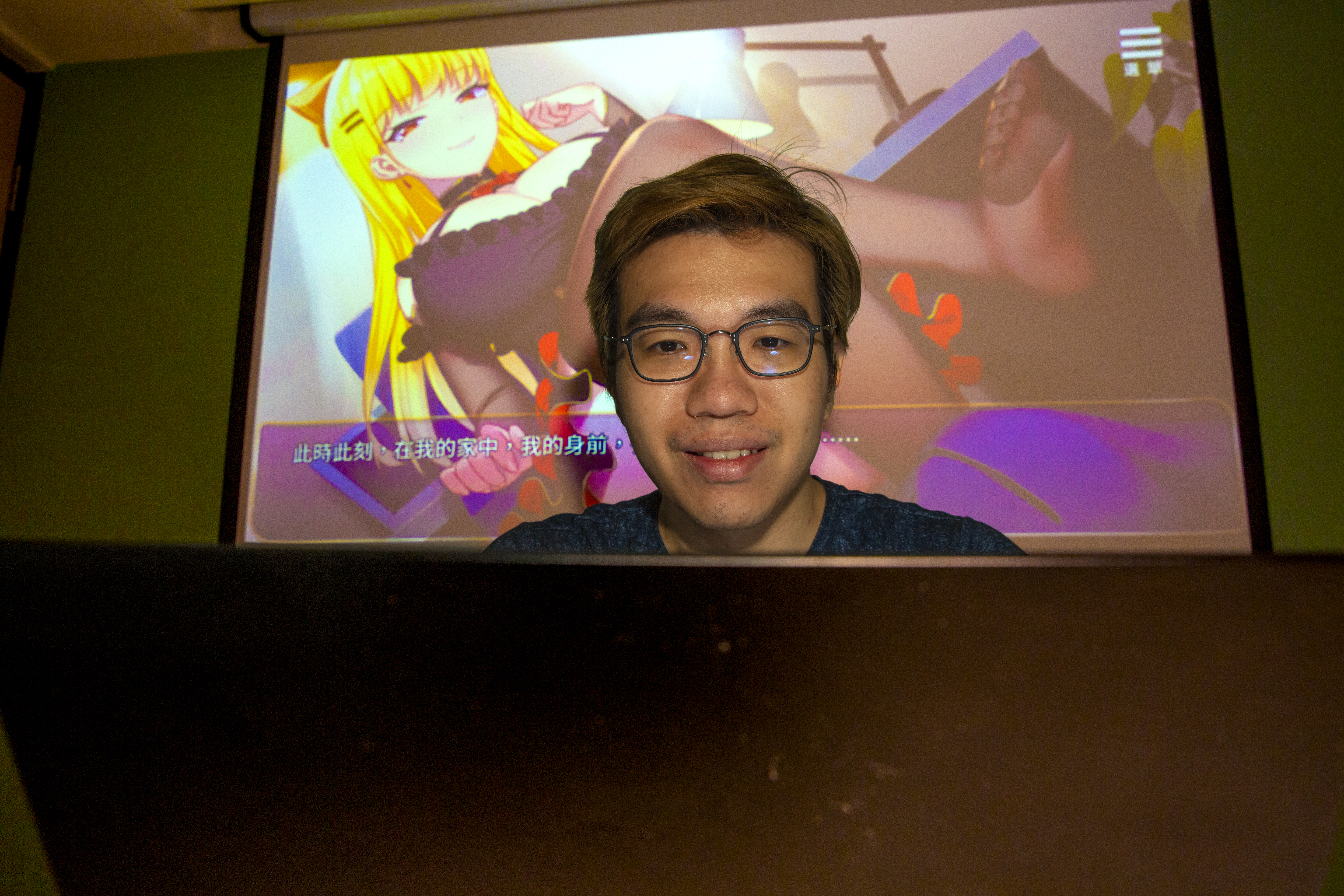 葉政暘有超過10年的遊戲開發經驗，近年進軍成人遊戲後做出不錯成績。