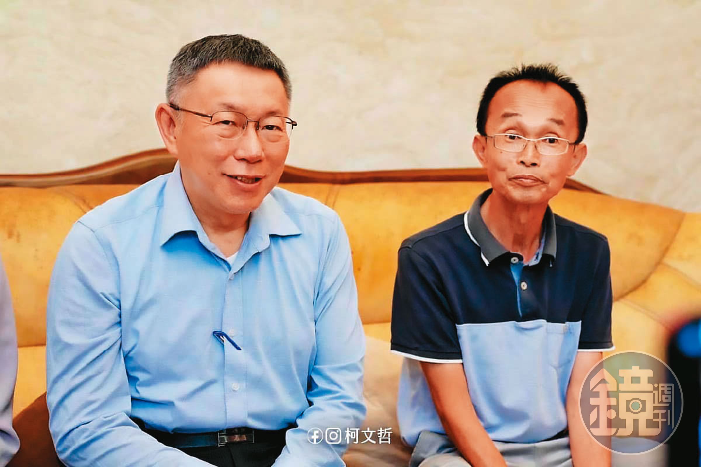 柯文哲(左)近日拜會台南「最強里長」無黨籍立委參選人陳永和(右),因藍綠在當地已提名人選,柯會否支持陳受關注。(翻攝柯文哲臉書)