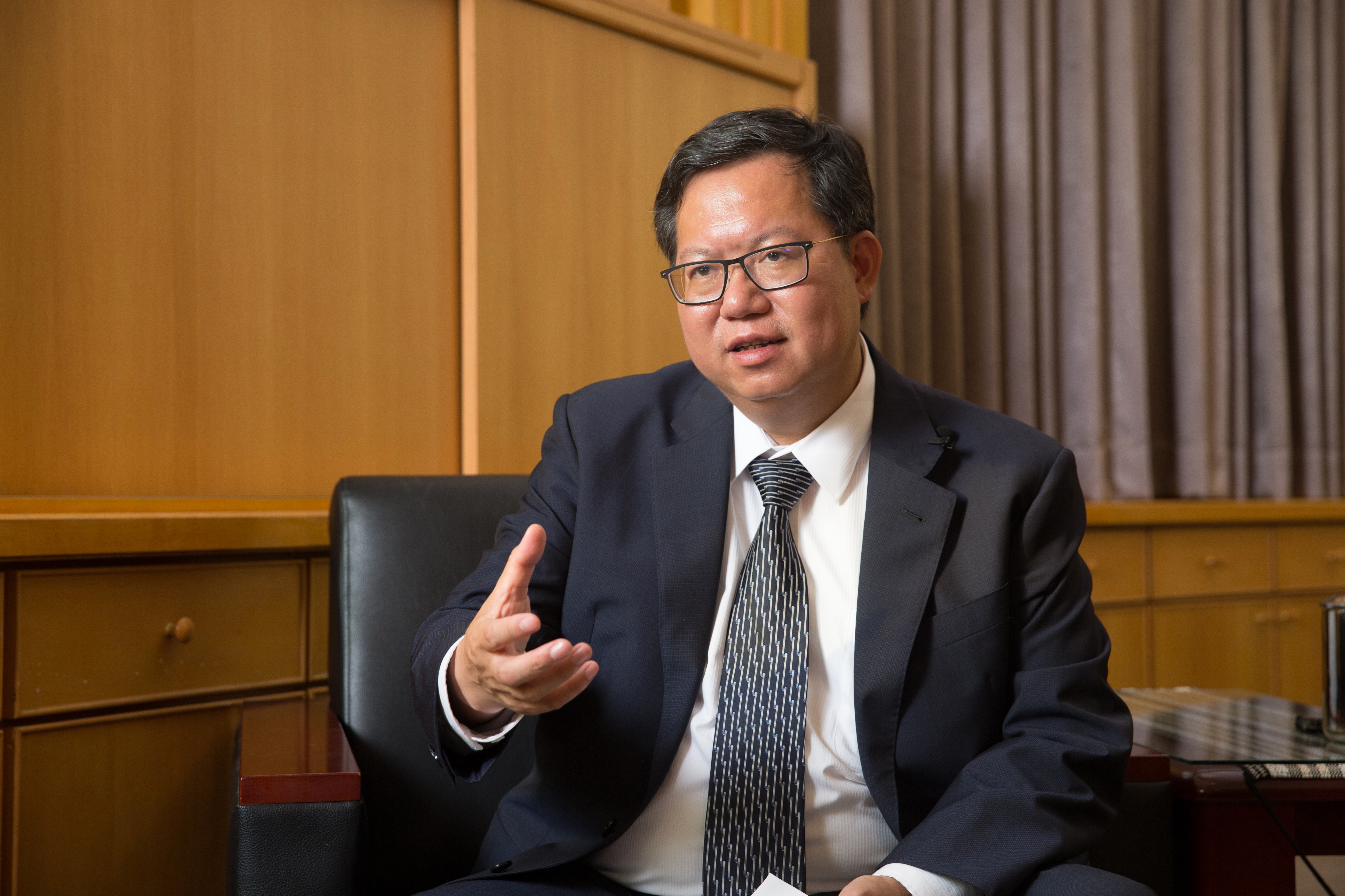 鄭文燦呼籲侯友宜市長，不為了選舉，「回到20、30年前的論述」。（本刊資料照）