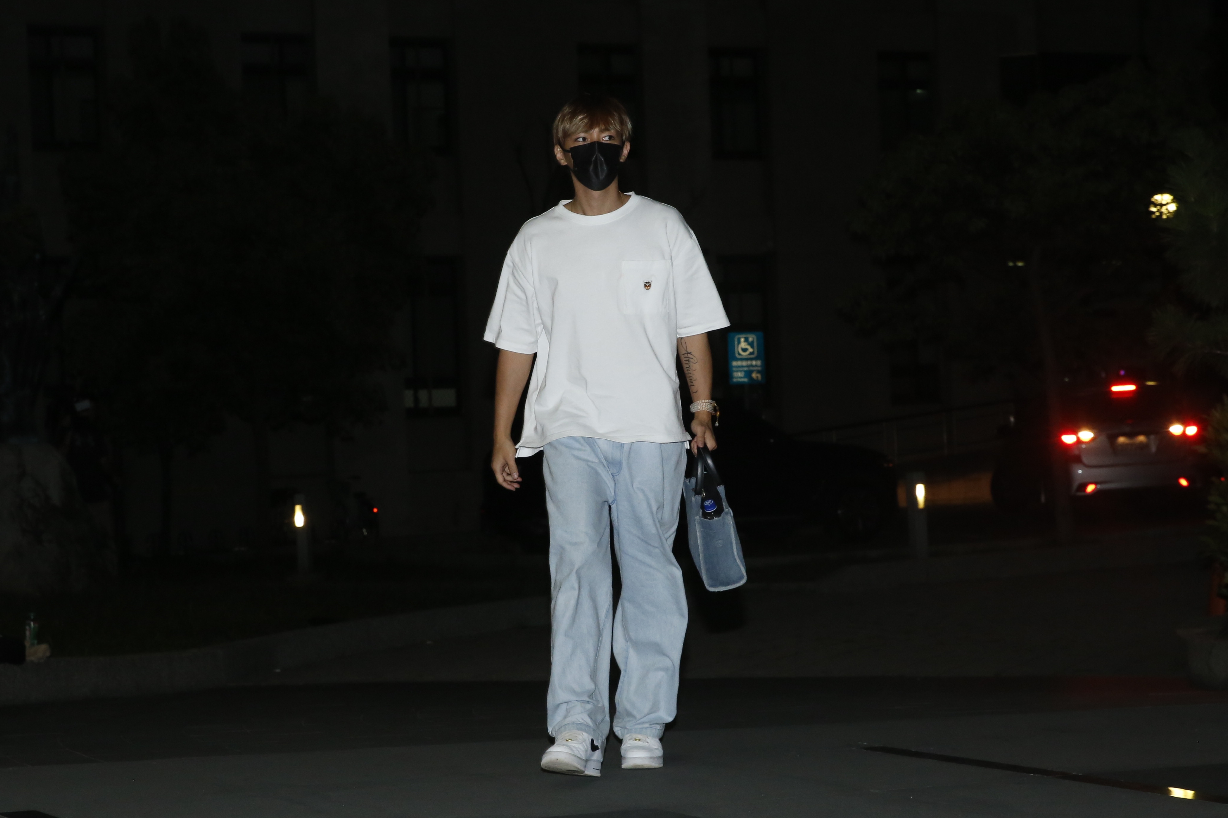 炎亞綸涉嫌偷拍未成年私密片遭檢警調查，如今卻傳出婦幼警察隊疑洩漏偵辦進度給媒體。（本刊資料照）