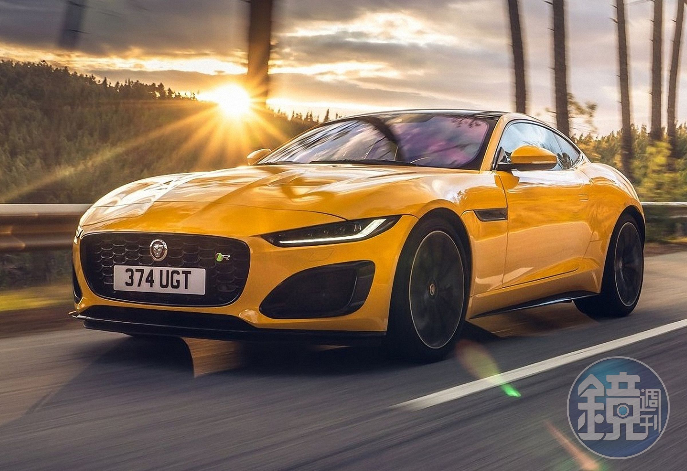 JAGUAR F-Type Coupe P300 R-Dynamic