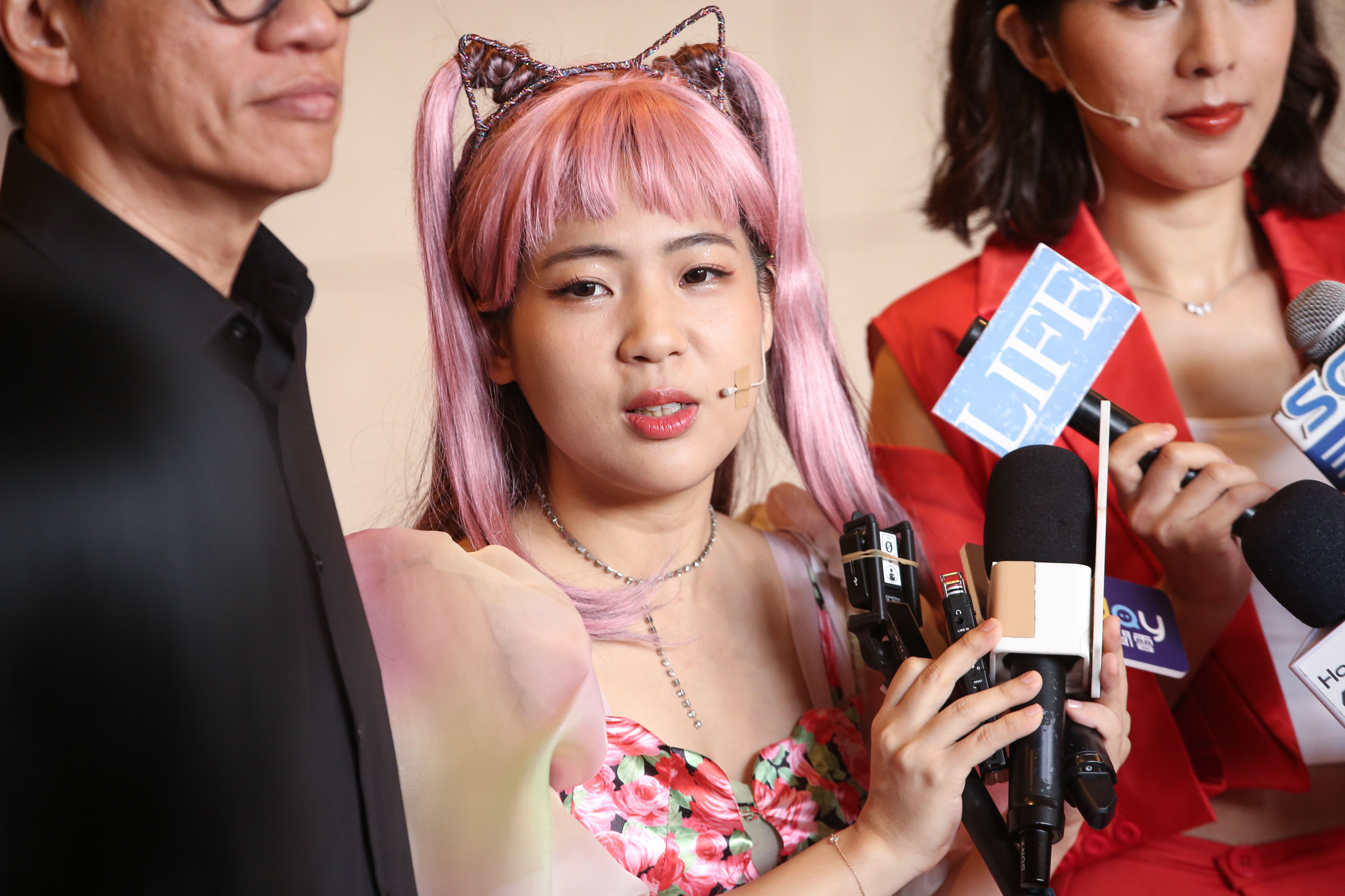 徐巧芯提告親綠粉專等人造謠抹黑，北檢調查後做出不起訴處分。（本刊資料照）