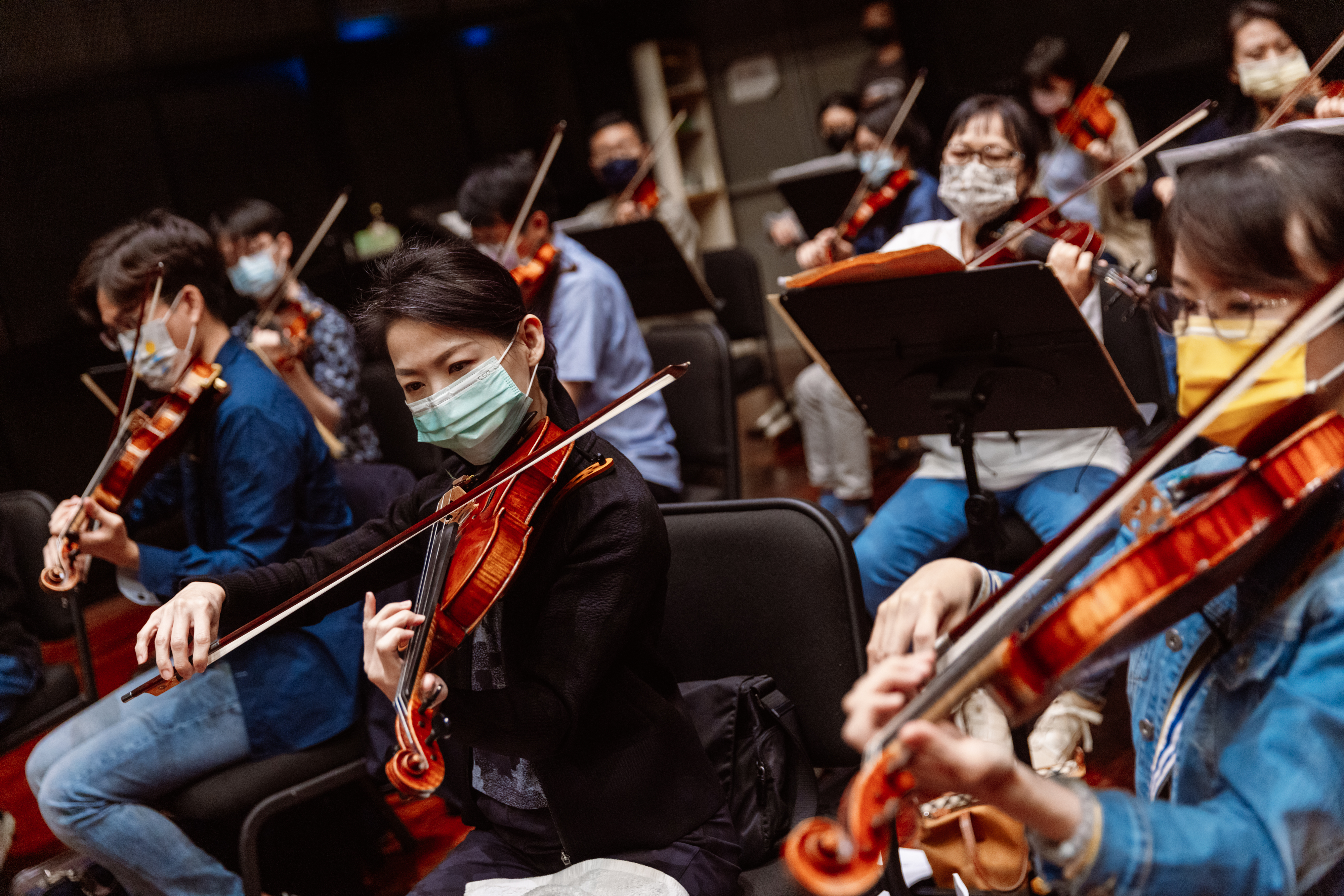 為迎接7月8日「總統府音樂會-跨海音」，高雄市交響樂團緊鑼密鼓排演中。（文化總會提供）