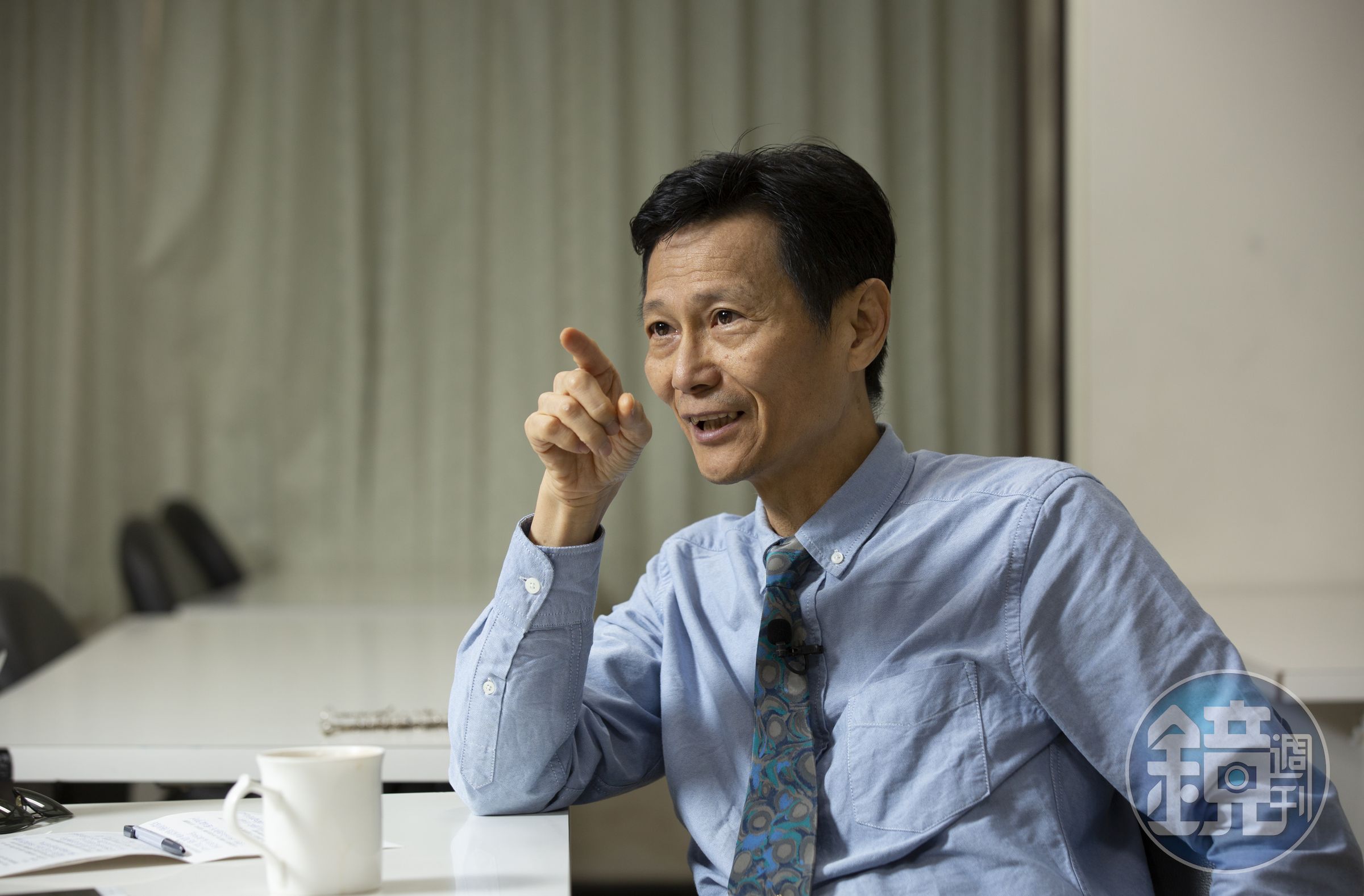 存股達人謝士英強調,他存股是為了領高息,因此不單單存金融股,也愛高息電子股。