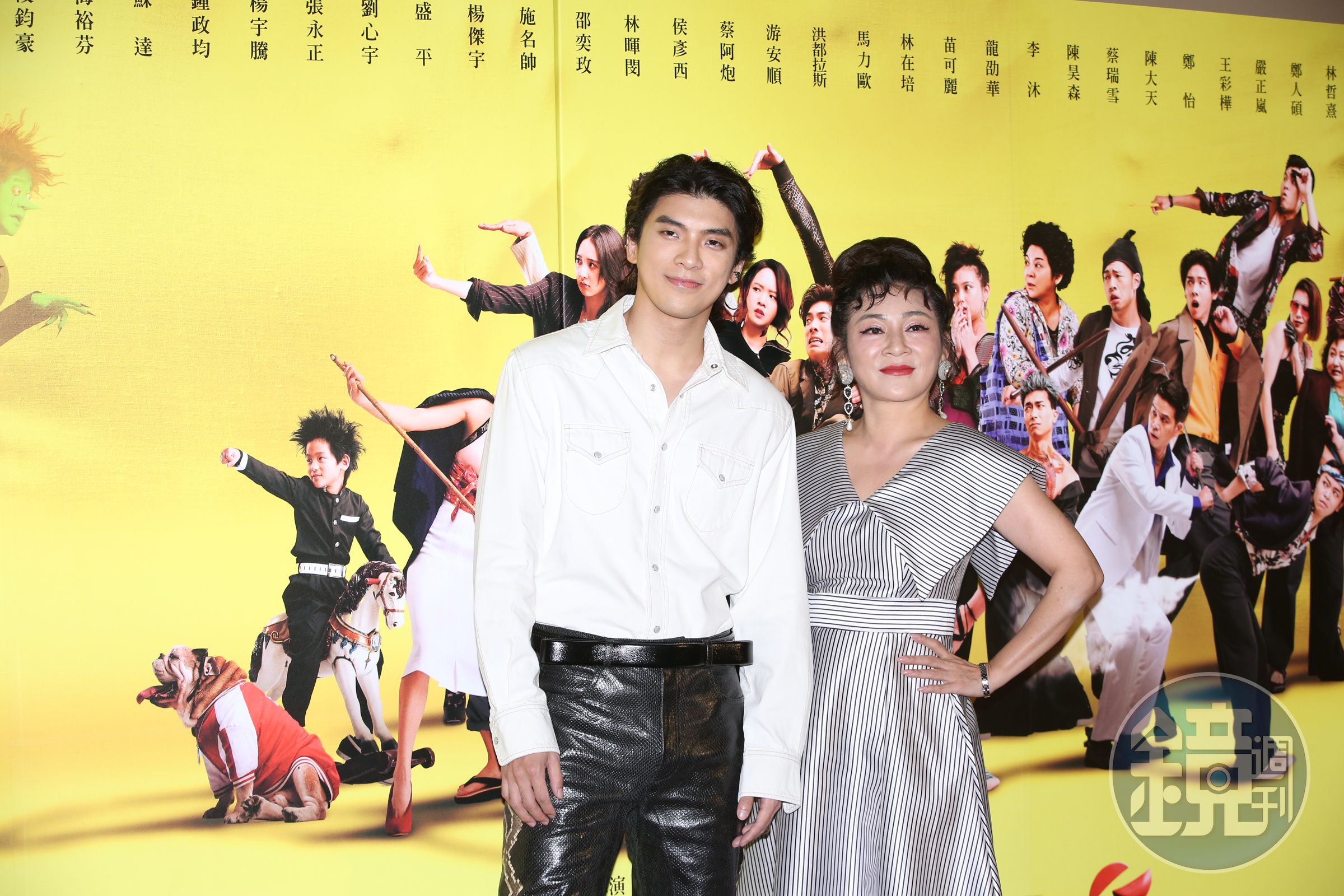 王彩樺飾演林哲熹的媽媽。
