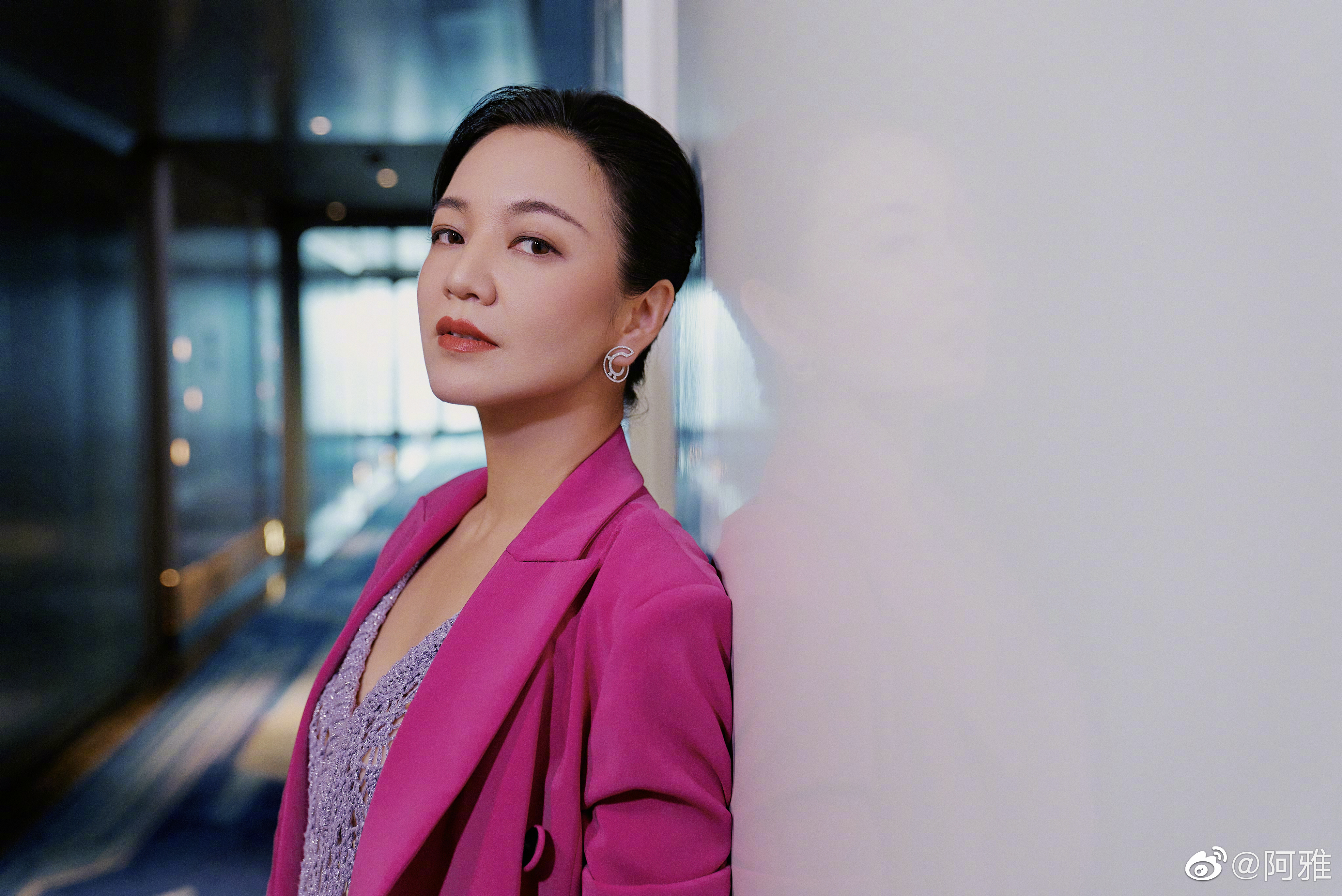 阿雅遭黃子佼點名染毒，她第一時間發聲明否認後，再公開4日的驗毒報告，證明自己並無毒品反應。（翻攝自阿雅微博）