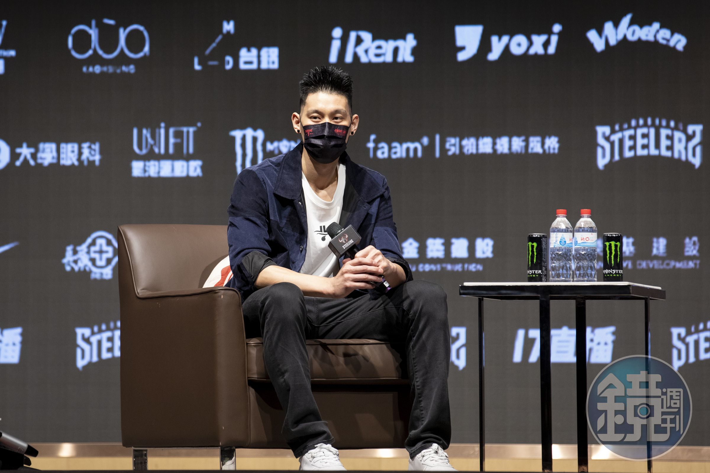 林書豪上季加盟高雄鋼鐵人隊,在台灣也颳起「林來瘋」熱潮。(本刊資料照)