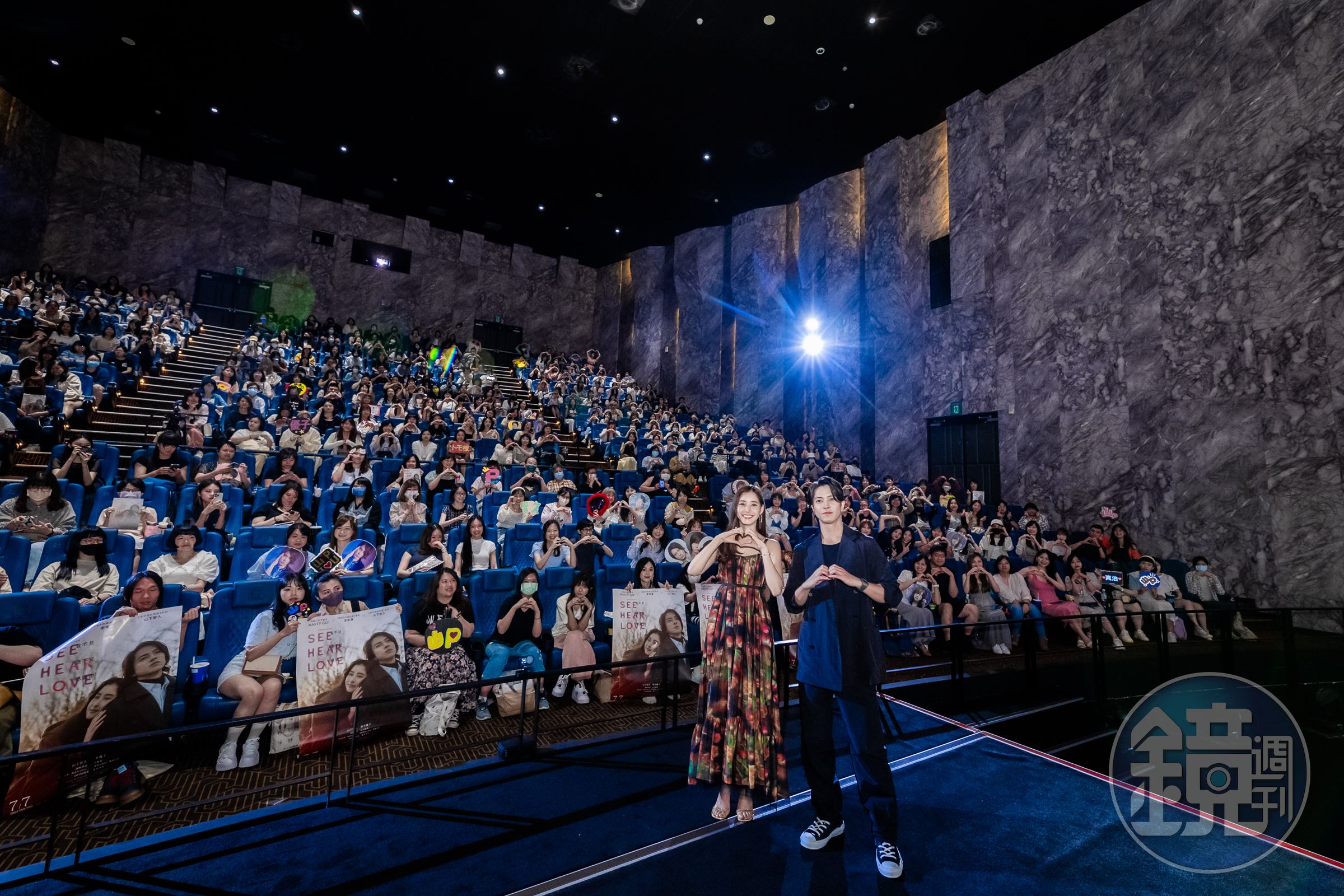 山下智久(右)與新木優子(左)日前訪台出席3場放映活動,與台灣粉絲近距離接觸。(天馬行空提供)