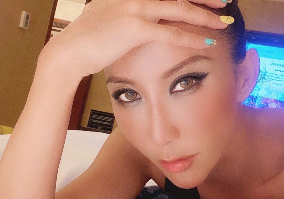 李玟日前在家中輕生，緊急送醫搶救仍回天乏術，讓外界感到不捨。（翻攝自李玟臉書）