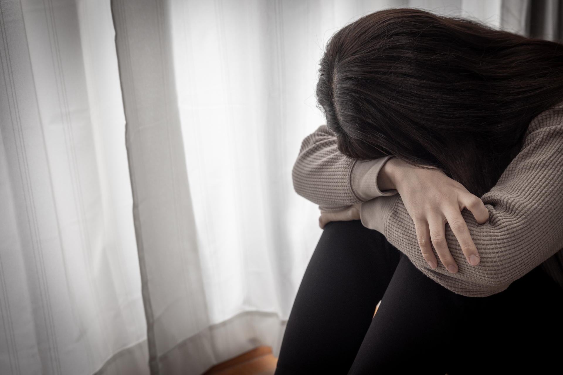 擁有高成就的「人生勝利組」,萬一得了憂鬱症時,往往不願承認自己需要幫助。(示意圖,photoAC)