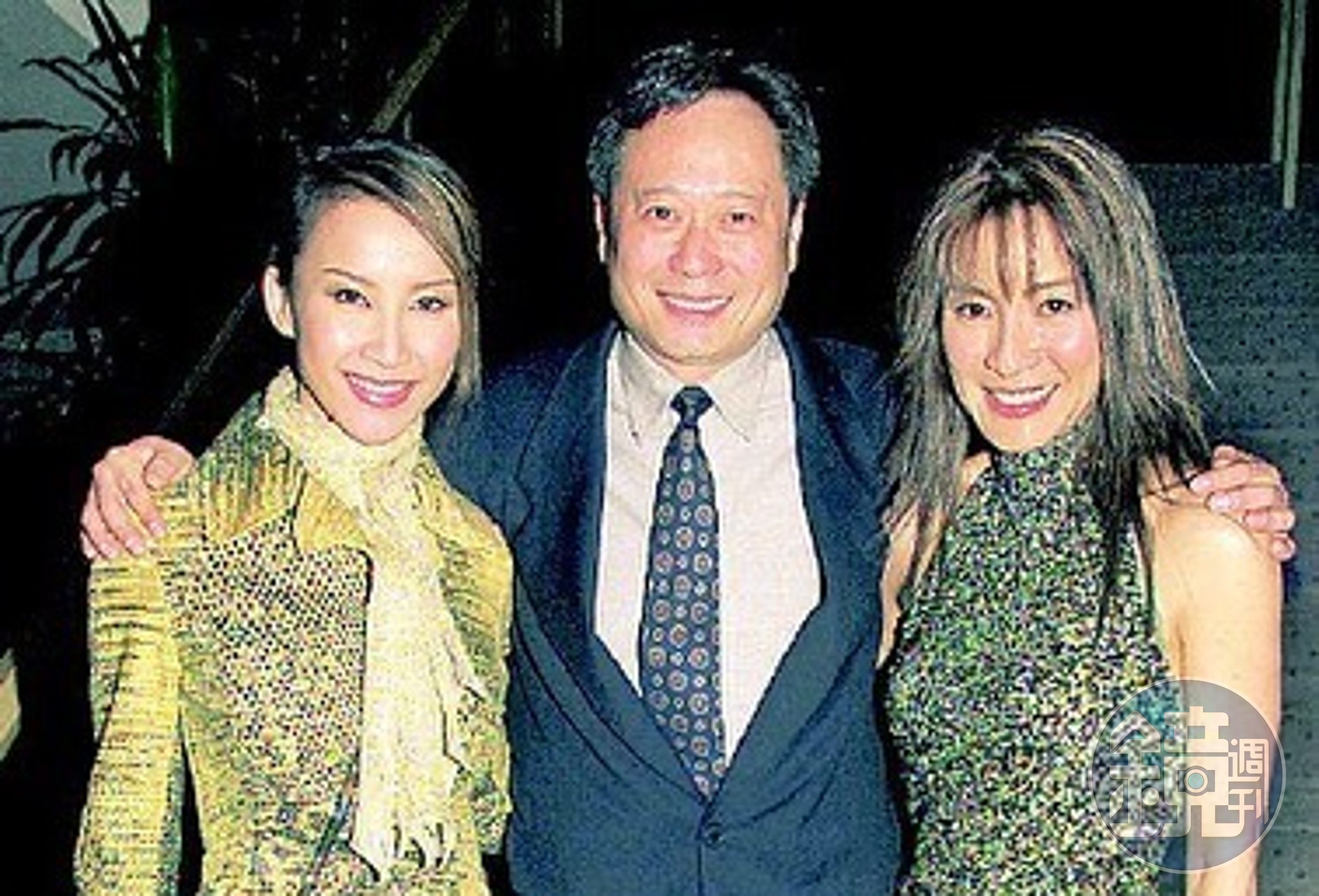 當年李玟(左)獻唱李安(中)執導的《臥虎藏龍》英文主題曲,右為女主角楊紫瓊。(翻攝自楊紫瓊IG)