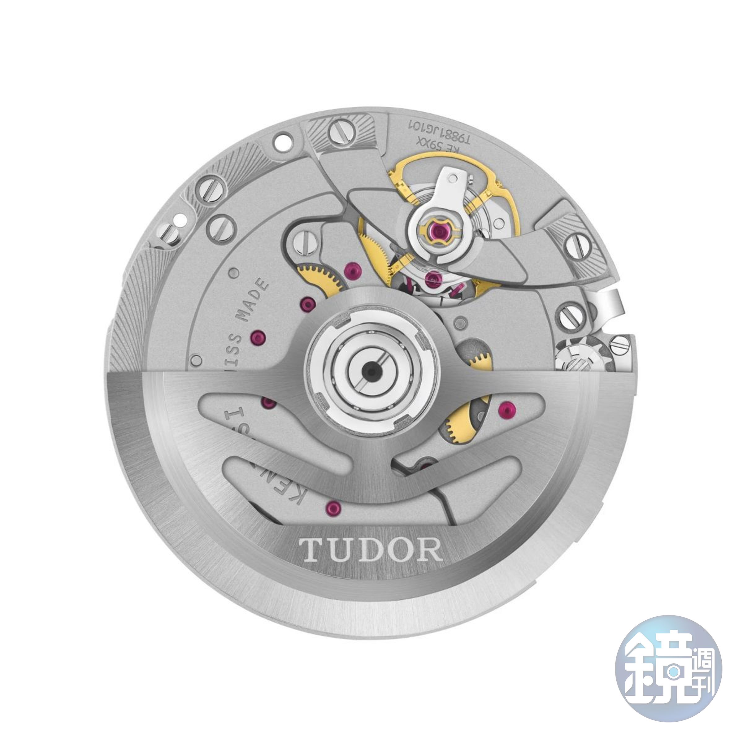 TUDOR發表品牌史上第一枚自行開發的自製Cal.MT59XX導柱輪計時機芯。