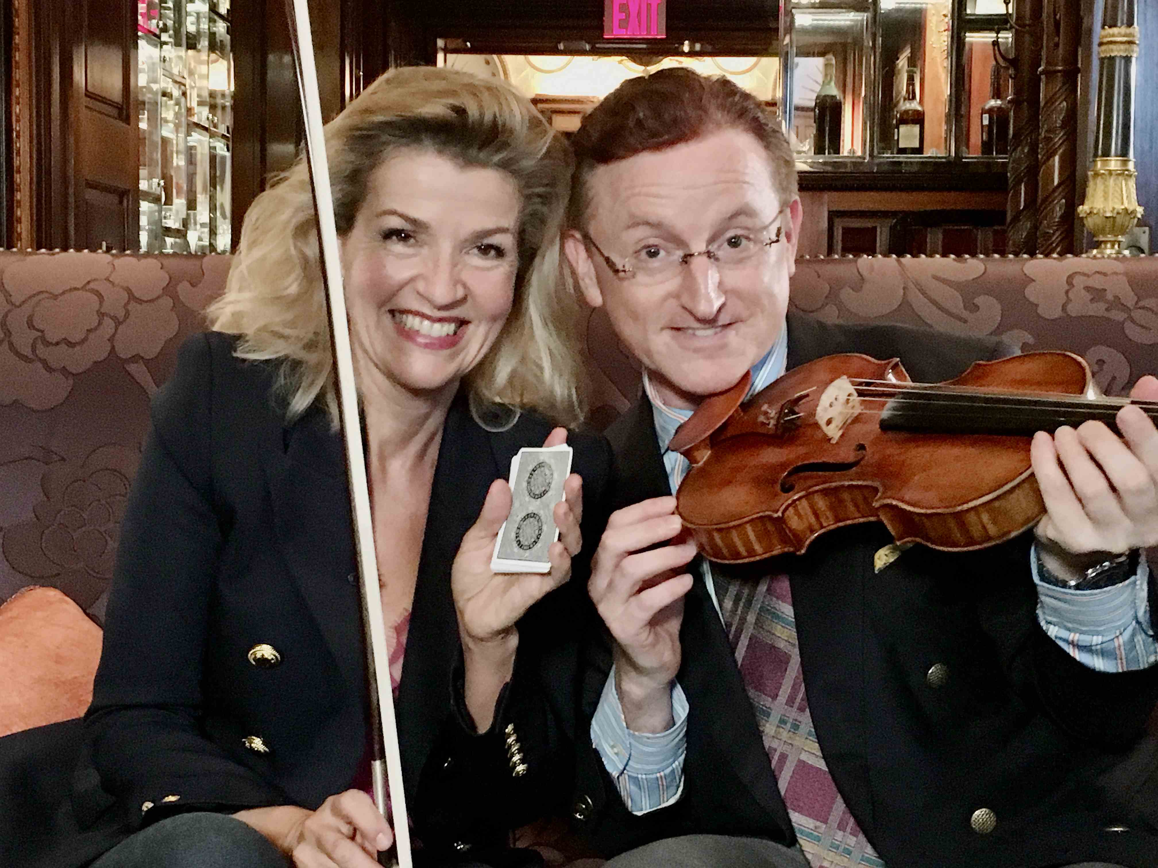 德國小提琴天后超崇拜魔術師史蒂夫柯恩，見到他就秒變迷妹。（造次映畫提供）