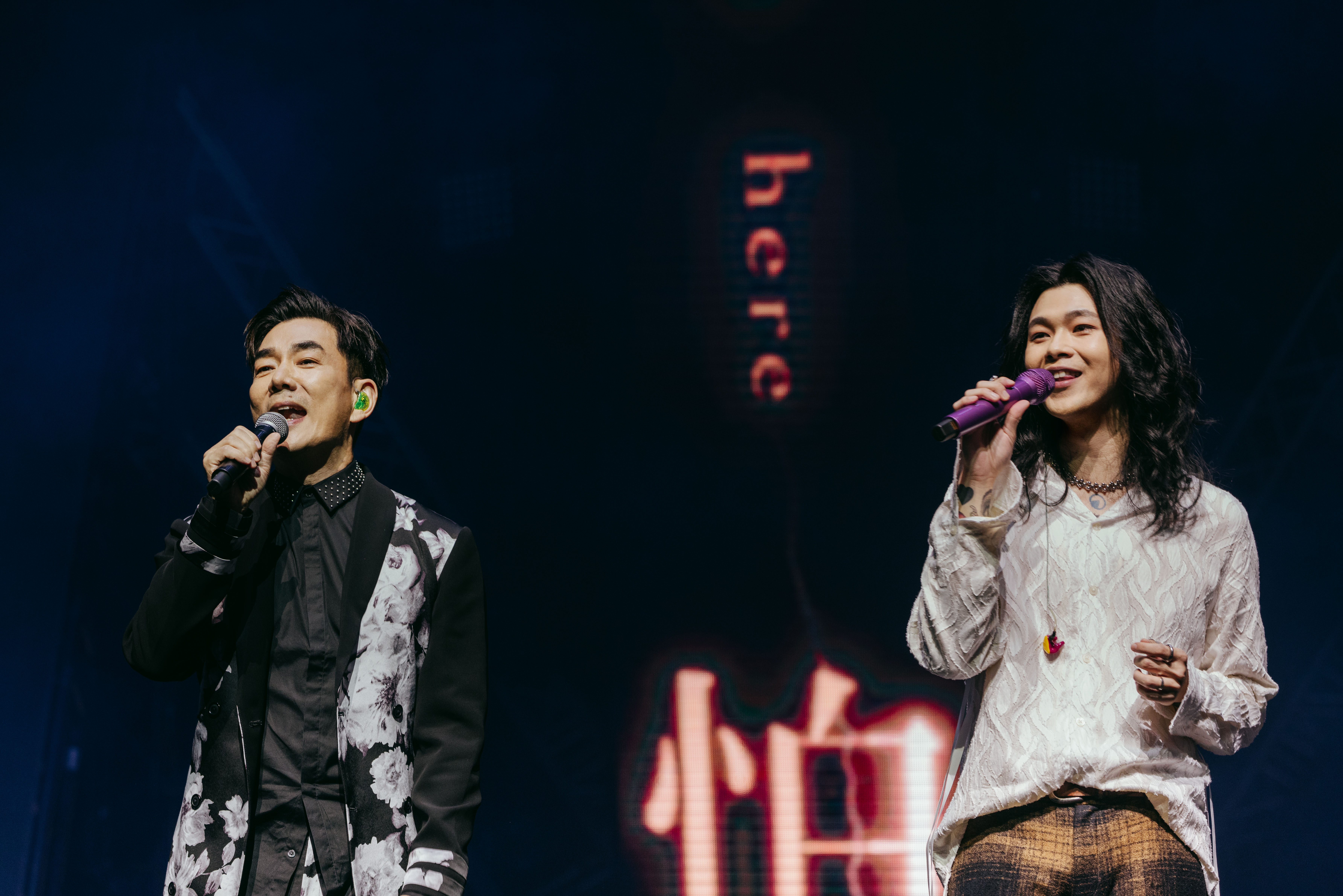 任賢齊（左）新專輯將有作品與麋先生合作。（相信音樂提供）