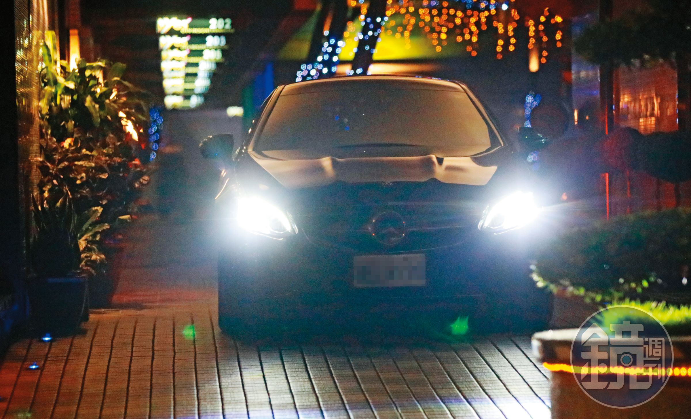 6月28日23：28張晉源離開A女處所後，直奔中和接B女到悅池汽車旅館，一待就是3小時。