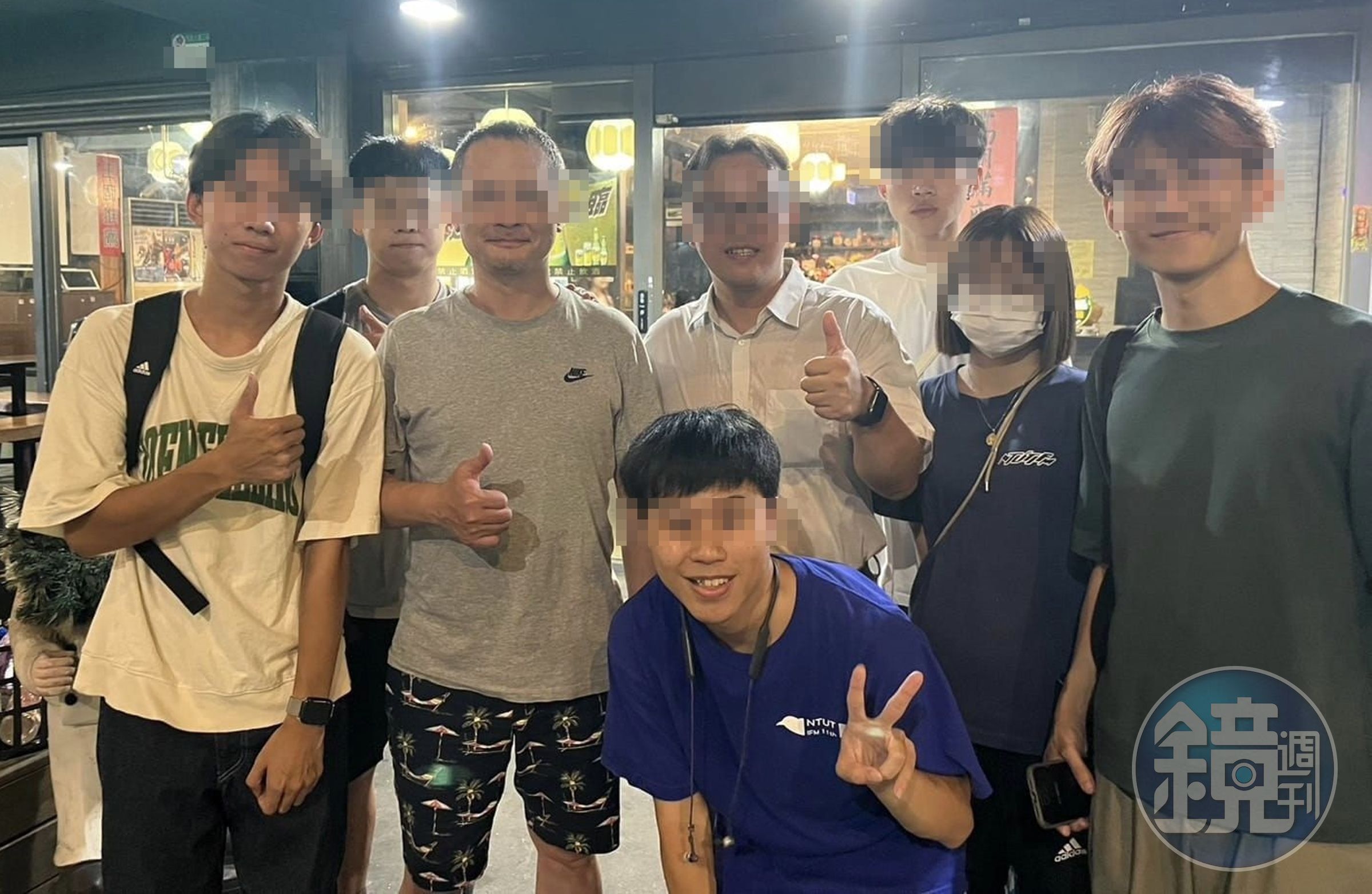 北科大學生與老師日前登門向熱炒老闆道歉,本以為「白飯之亂」能就此平息,後續卻又發展成各說各話。(翻攝自北科資財營臉書)