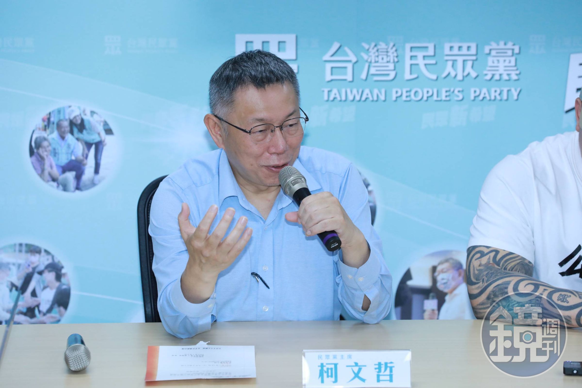 柯文哲日前談到兩岸問題時,藉機揶揄蔡英文、賴清德以後都不要拜媽祖、關公,因都是外省人、來自敵國的,「都是中共同路人,不是嗎?」(本刊資料照)