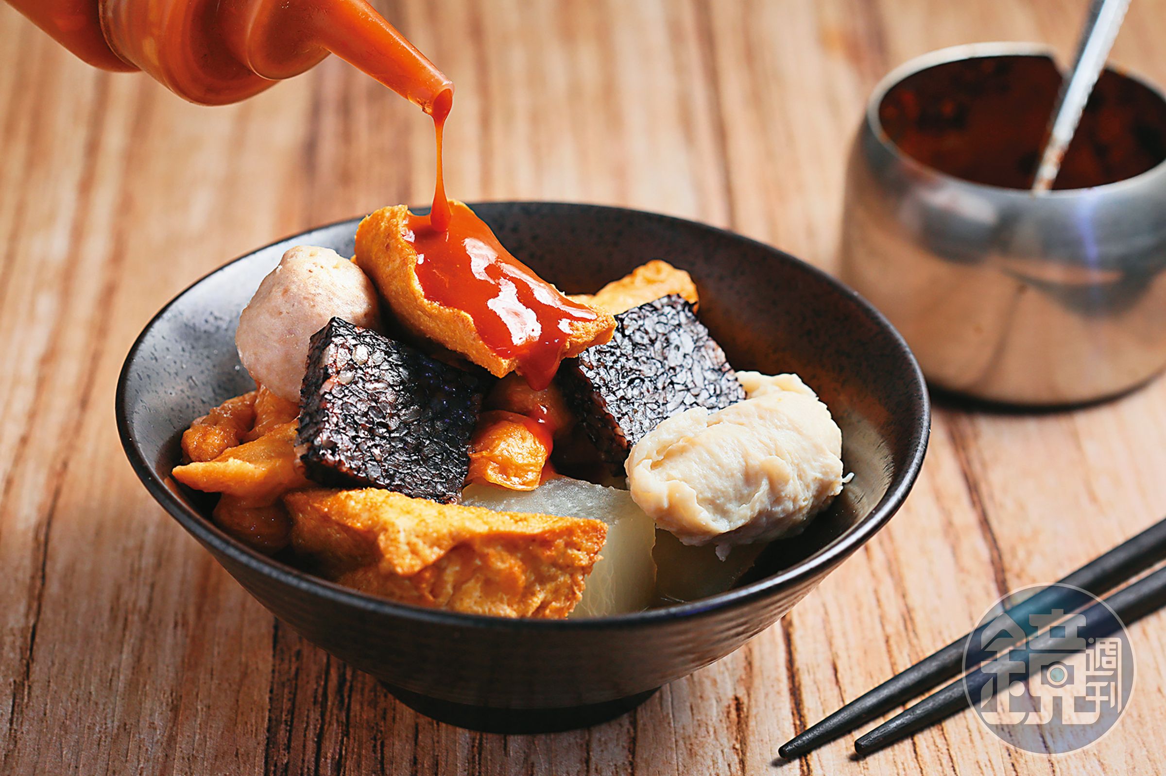 基隆口味的「甜不辣」,吃得到米血、油豆腐、白蘿蔔等食材。(55 元/份)