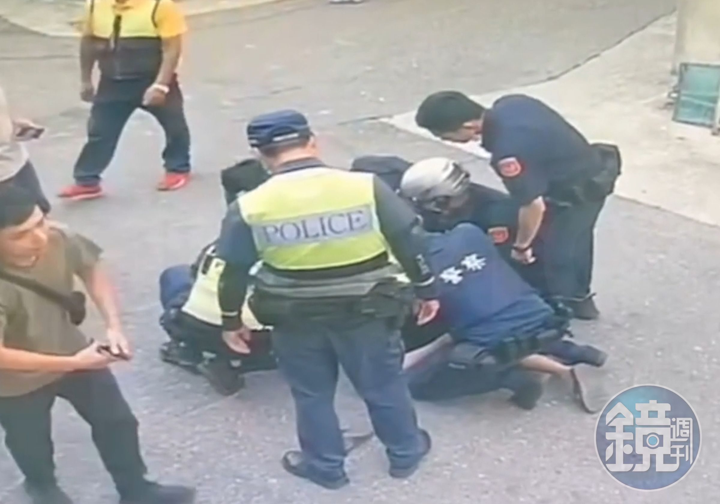 台中大甲一名男子持西瓜刀追砍清潔隊員遭移送法辦。（翻攝畫面）