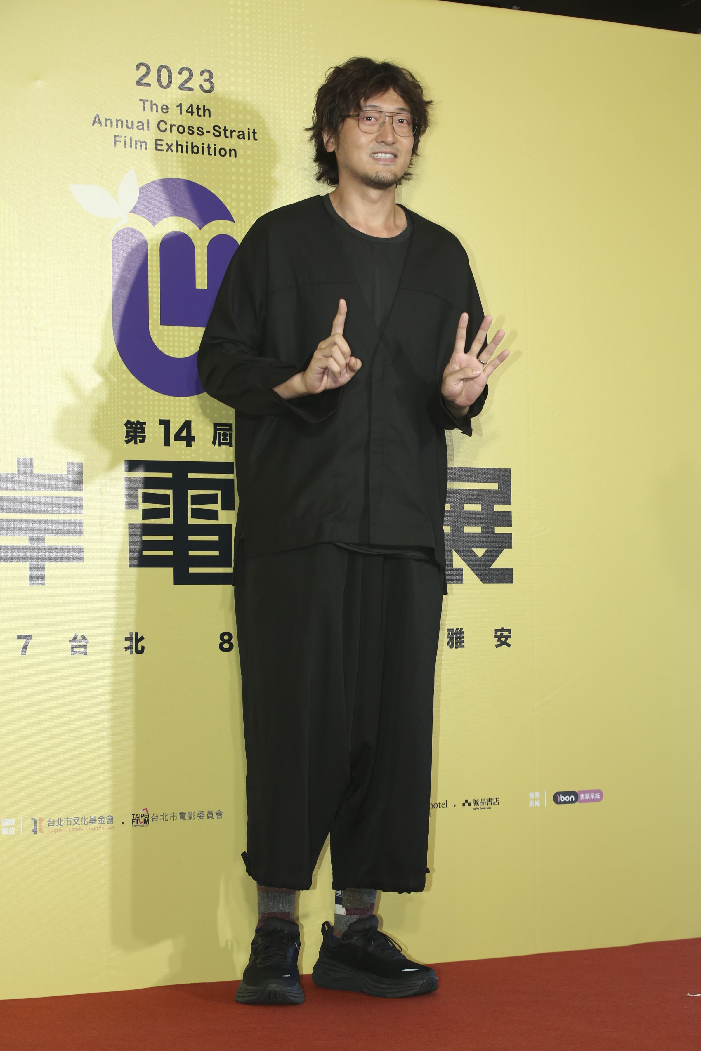 曾獲百花獎男配角的王傳君代表《無名》出席兩岸電影展開幕。